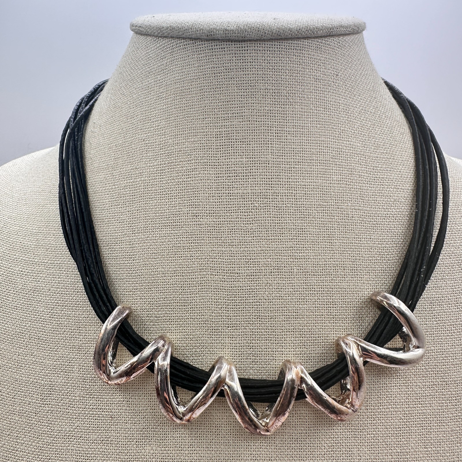 Vintage 90s Multi Strand Leather Cord Silver Tone Zig-Zag Necklace Jewelry
