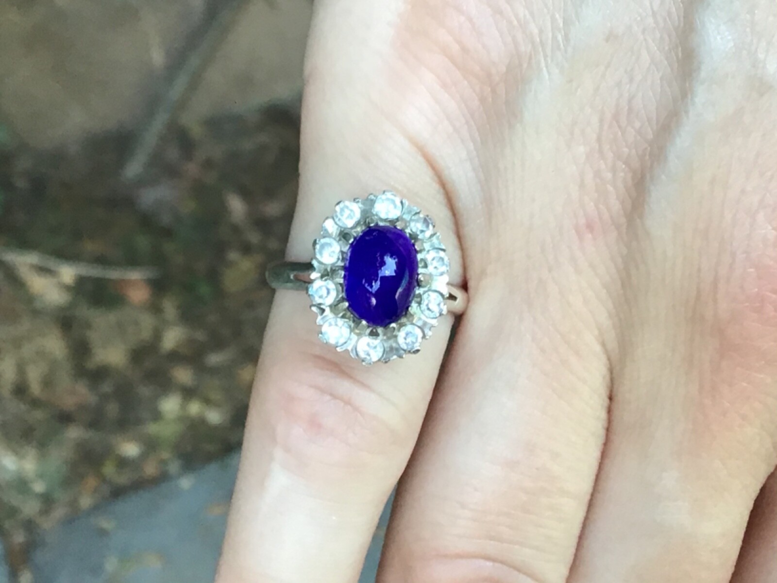 Vintage Sterling Silver 925 Ring With Blue Sapphire and 10 Cz’s Size 6, Weight 4