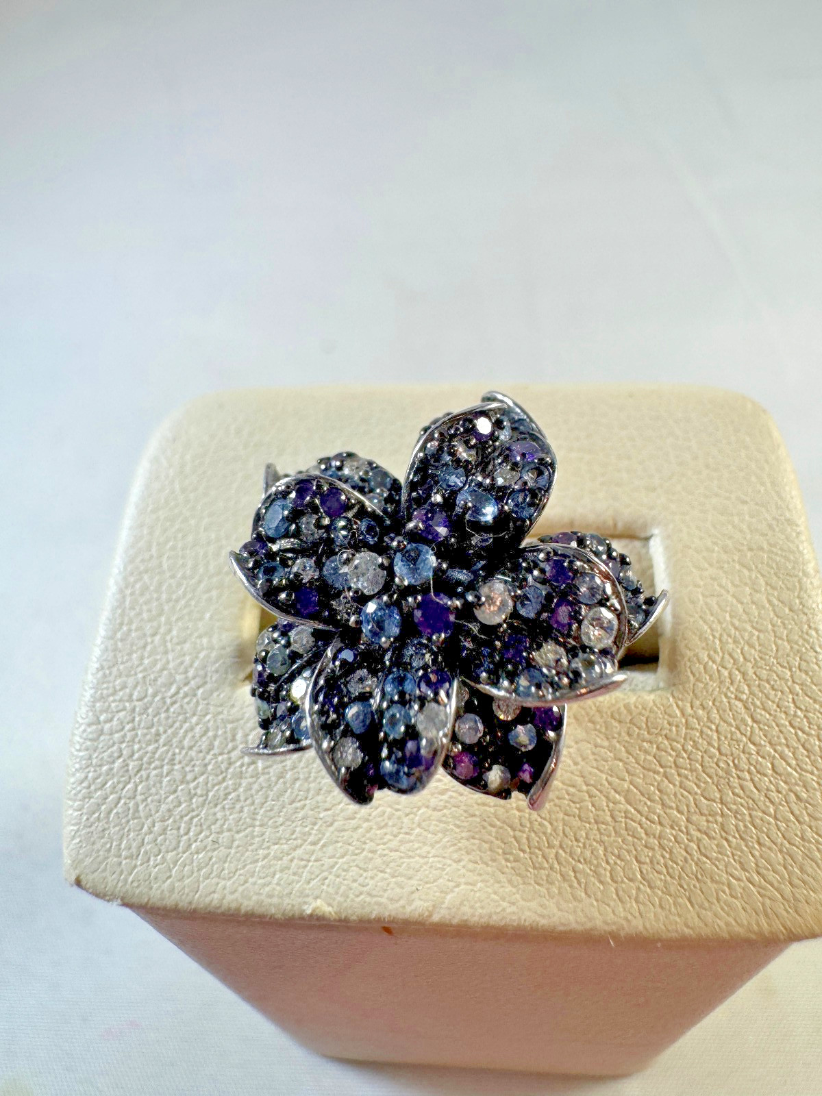 Vintage BGE Blue, Purple and Clear Stone Floral ring, size 6.75