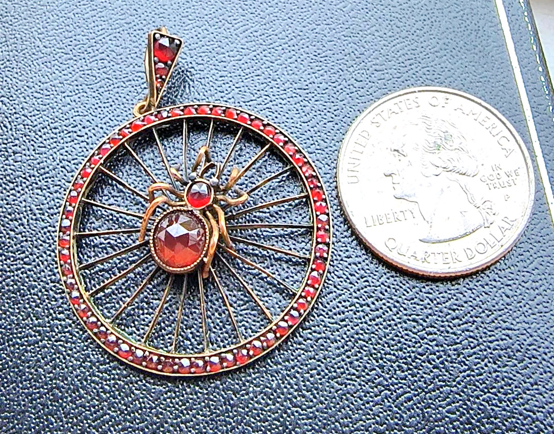 Antique Bohemian Garnet Spider in Web Pendant Garnet Gold, Tombac