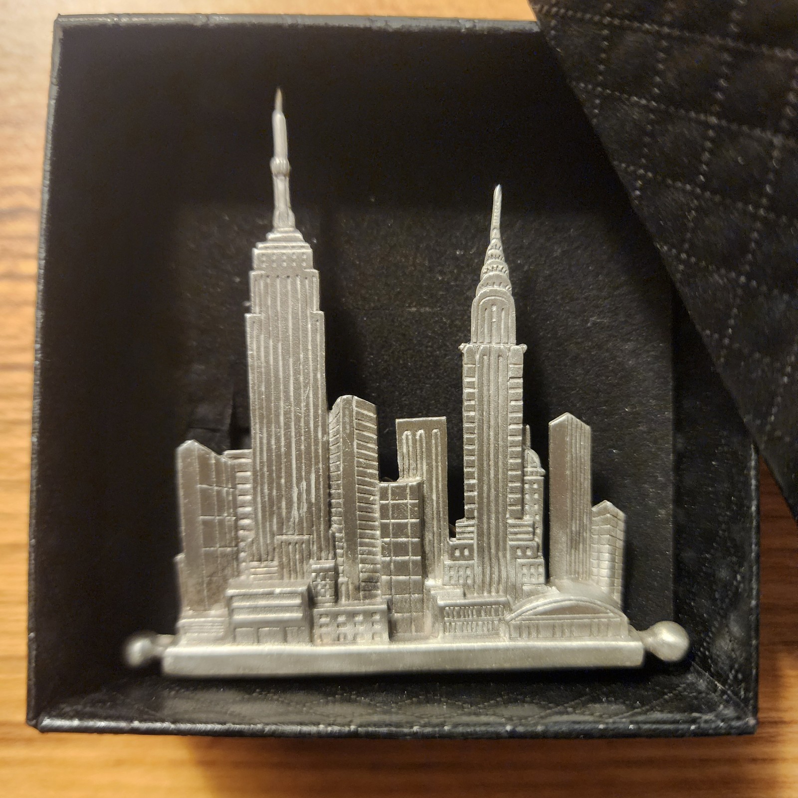 JJ NYC Skyline Brooch Empire State Chrysler Buildings Art Deco Pewter-Tone 1988