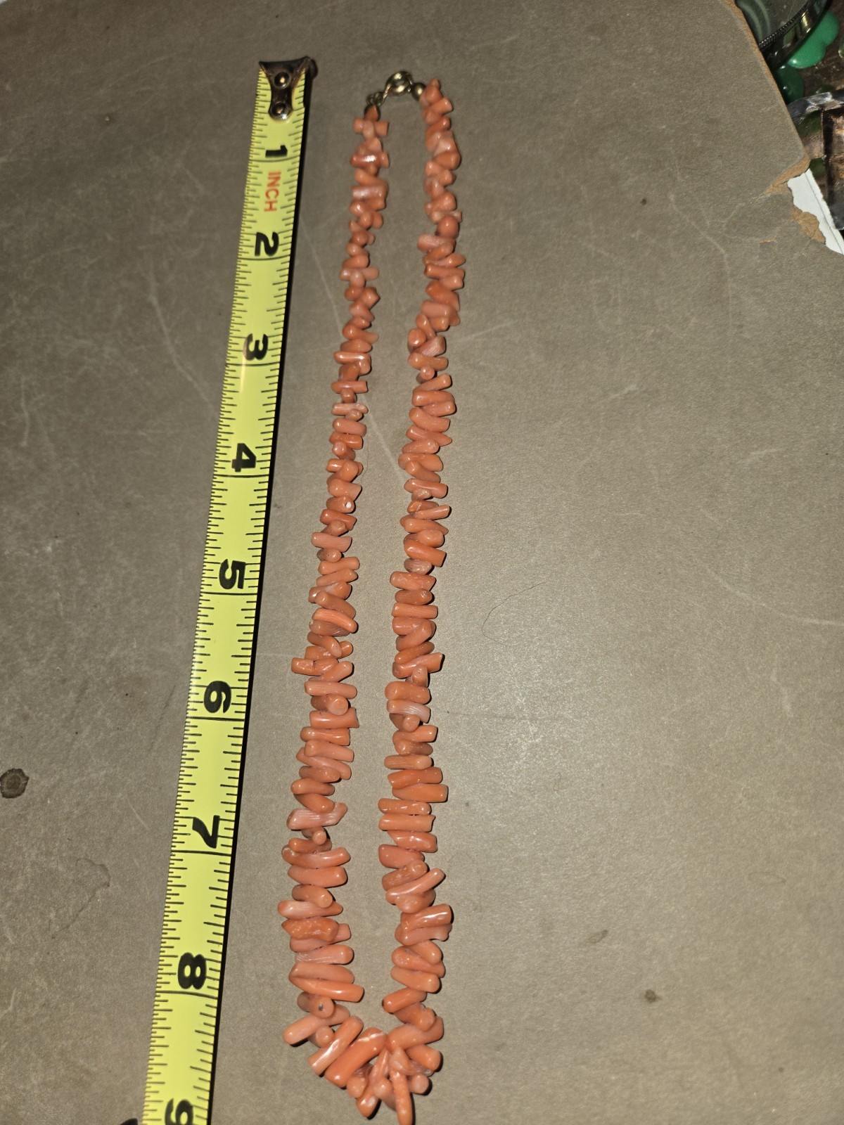 VINTAGE GRADUATED BRANCH CORAL NECKLACE 16 INCH -FREE SHIP