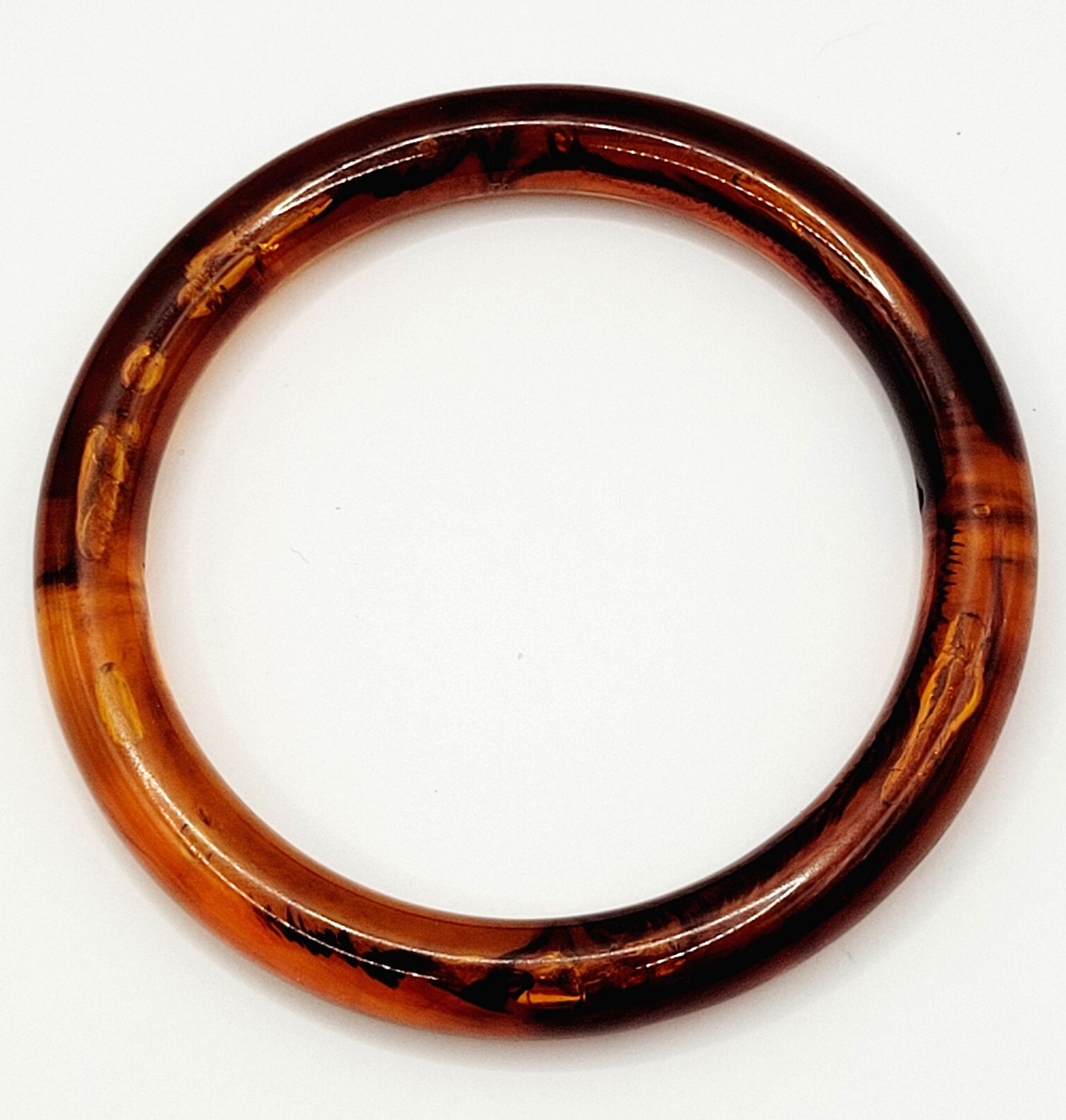 Classic Retro Faux T Shell Acrylic Bangle Bracelet Vintage 1980s with Bubbles