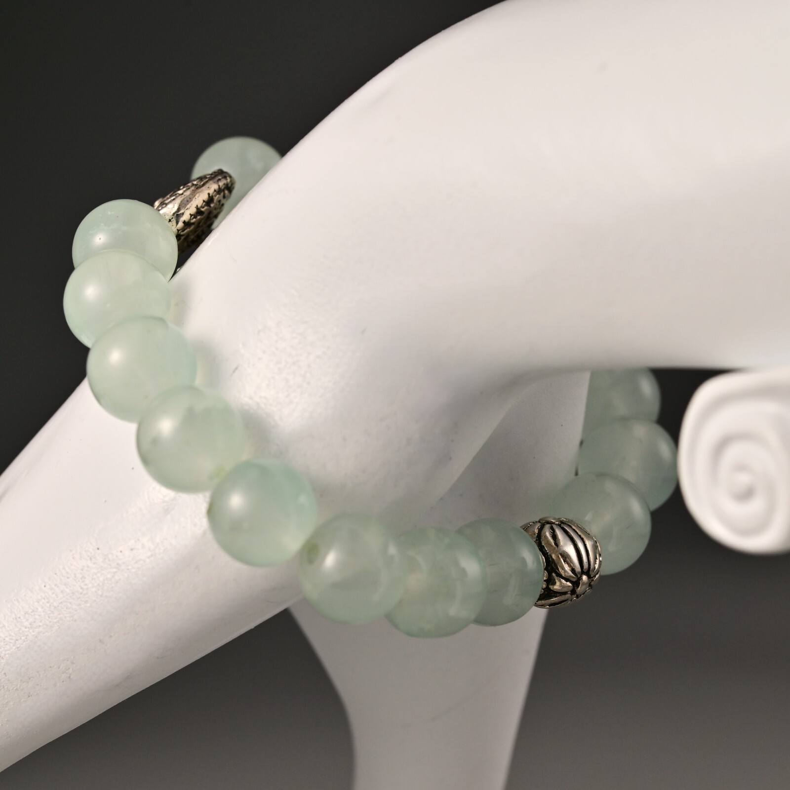 Vintage Original Silver Jade Quartz Gemstone Beaded Ball Estate Bracelet