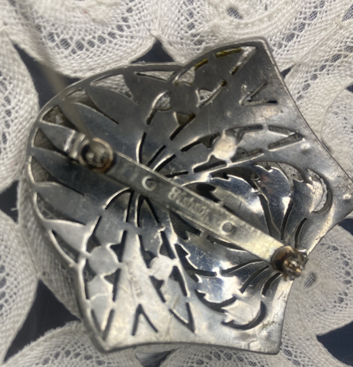 Vintage Art Deco Engraved Fishsom Silver it’s Clear Rhinestone Brooch Shield