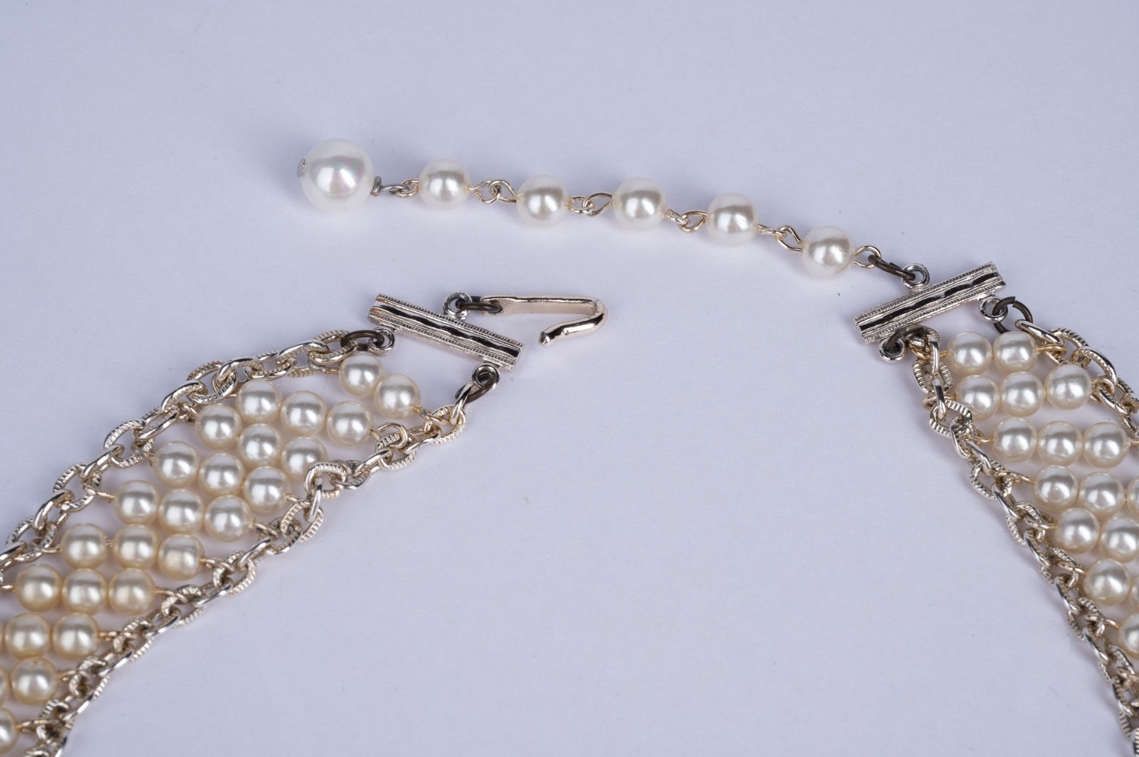 Vintage Faux Pearl Bib Collar Necklace Beaded Fringe Crystal Accents 17″