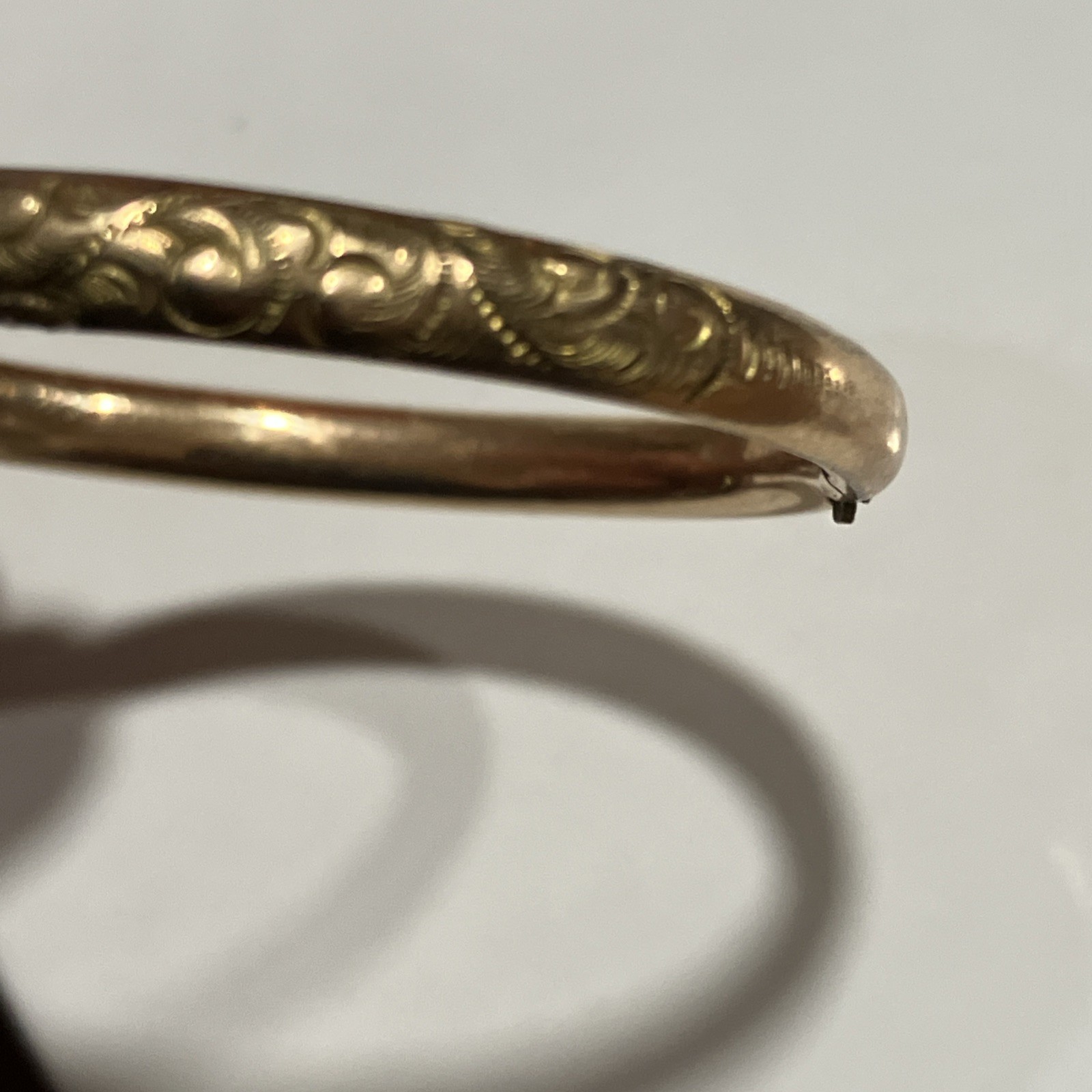Antique Gold Filled Baby / Child Hinged Bangle Bracelet Unmarked From Estate