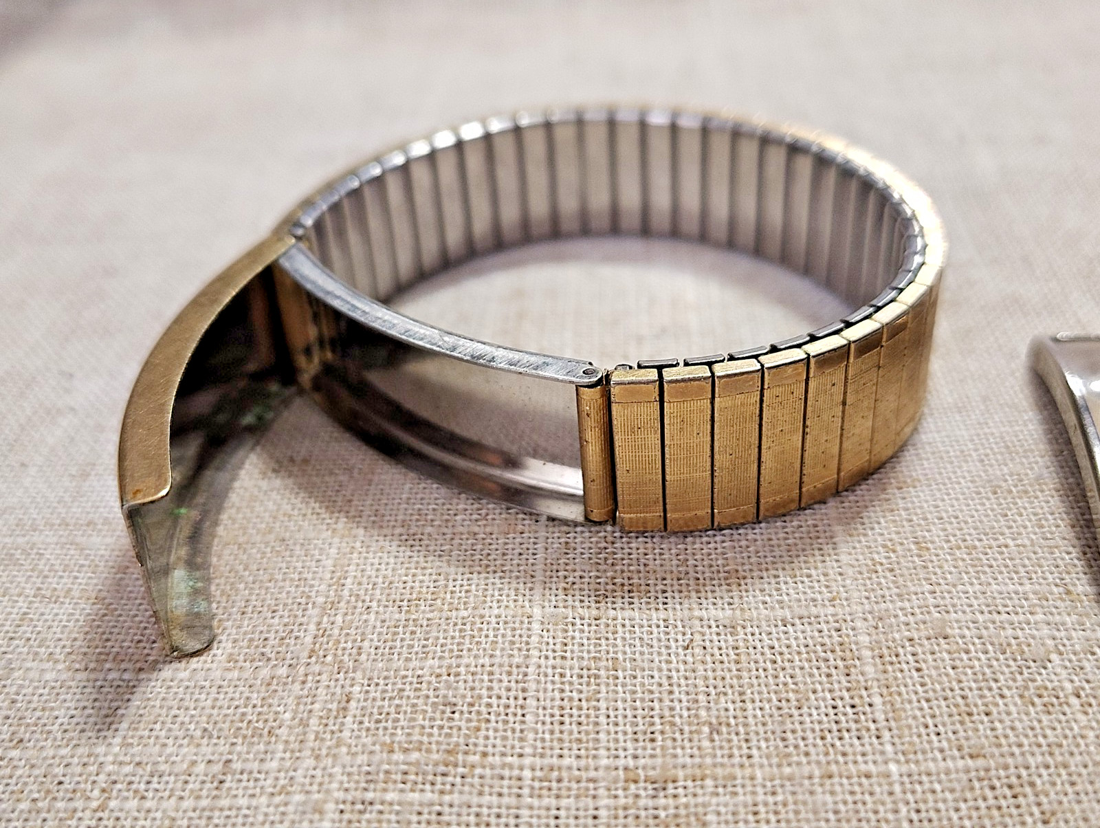 VTG Speidel 10kt Gold Filled Locket ID Expansion Bracelet Engraved Billy Ward