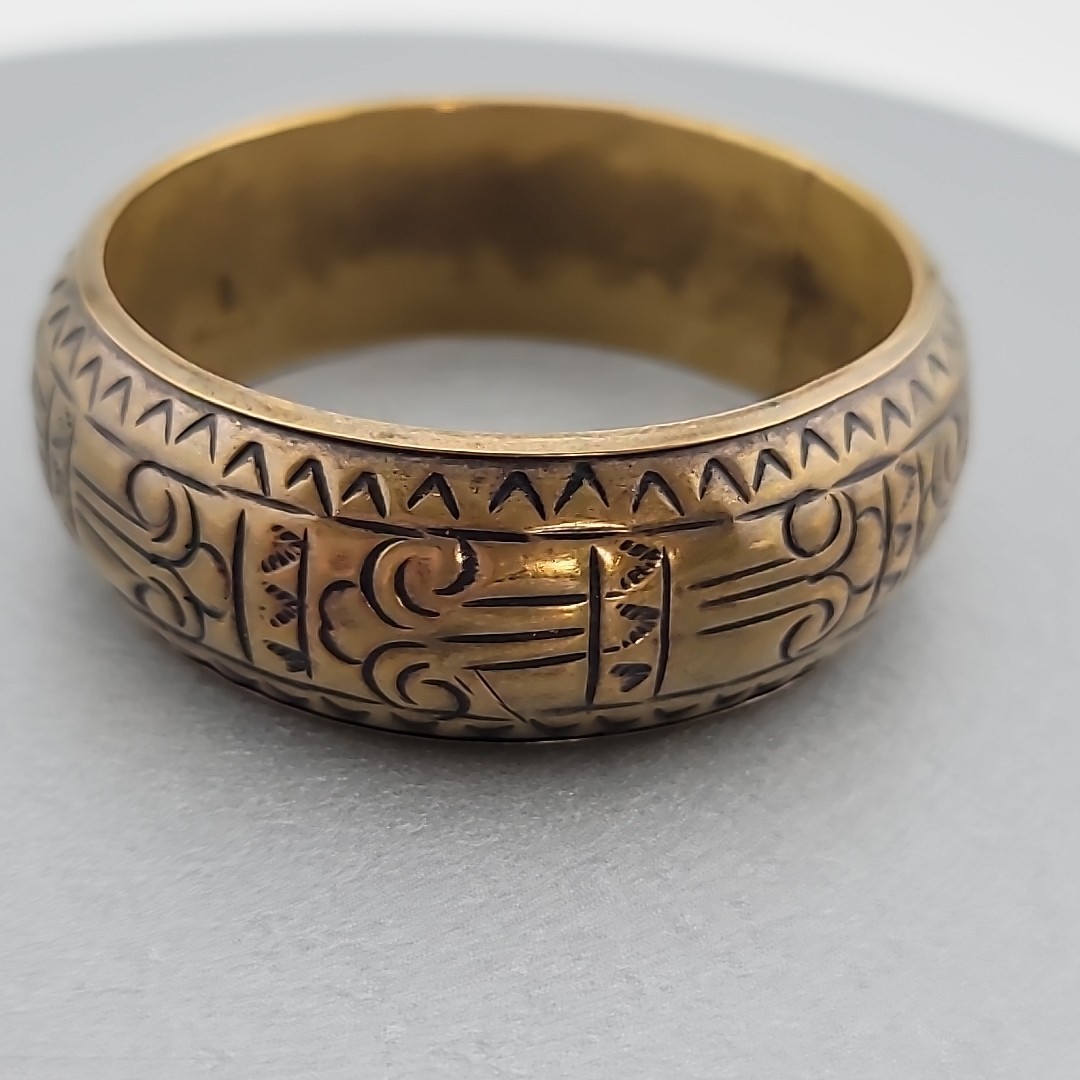 Vtg 8″ Bronze Tone Ethnic Pattern Puff Bangle Bracelet