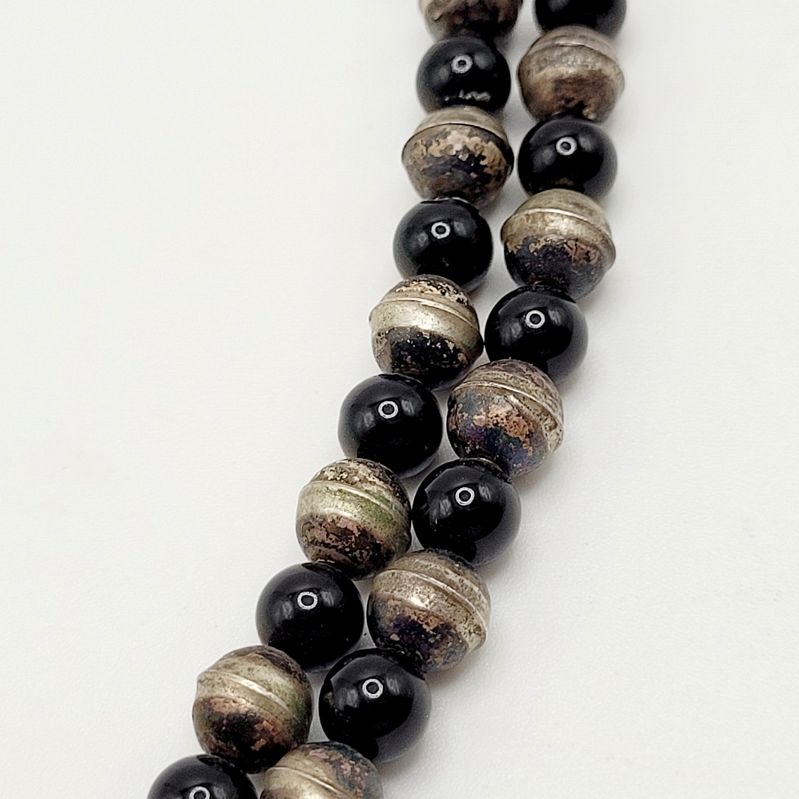 Southwestern Artisan Black Onyx Silver Tone Bead Bib Fringe Vtg Necklace 18 Inch