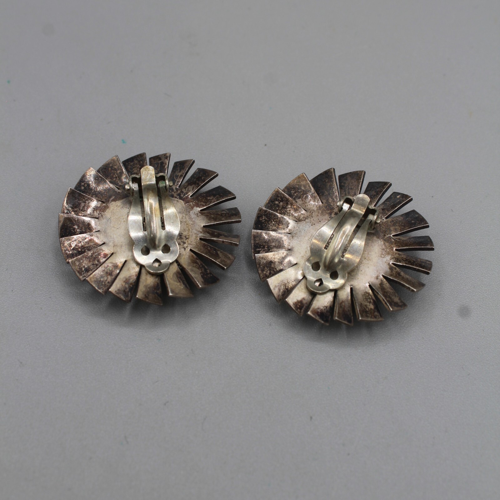 TAXCO 925 Turquoise Earrings Clip-On TL-67 Los Castillo Sunburst Sterling Mexico