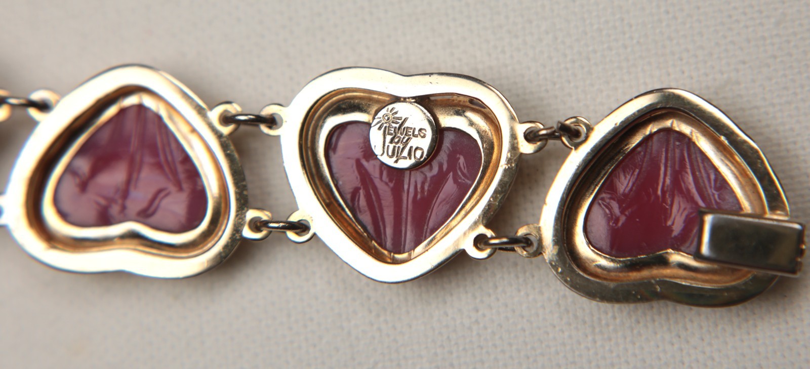 Jewels By Julio Pink Pâte de Verre Gripoix Glass Cabochon Hearts Bracelet 1950s
