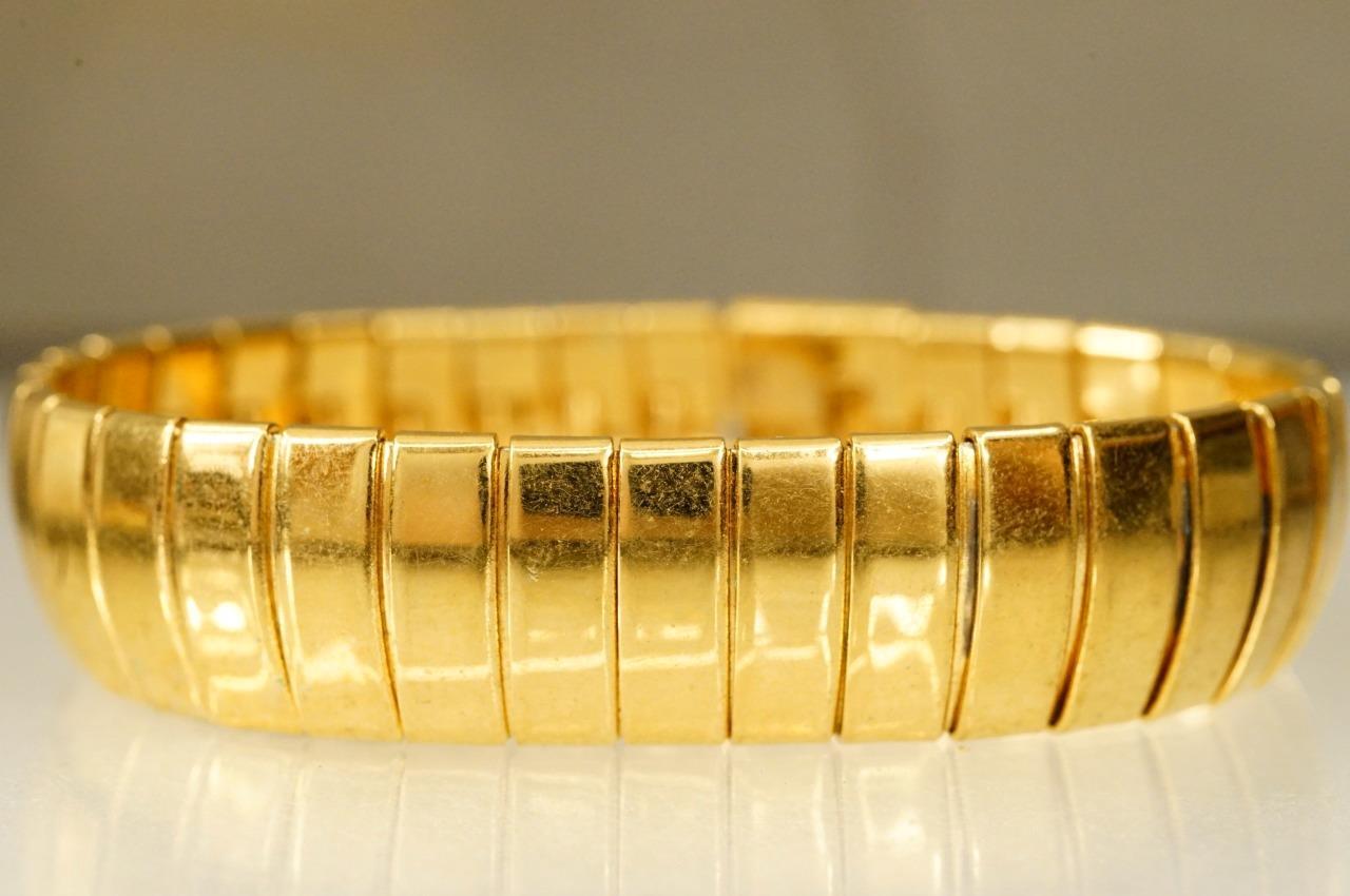 Vintage Costume Jewelry MONET Articulated Link Gold Tone Bracelet 7.25″ Long