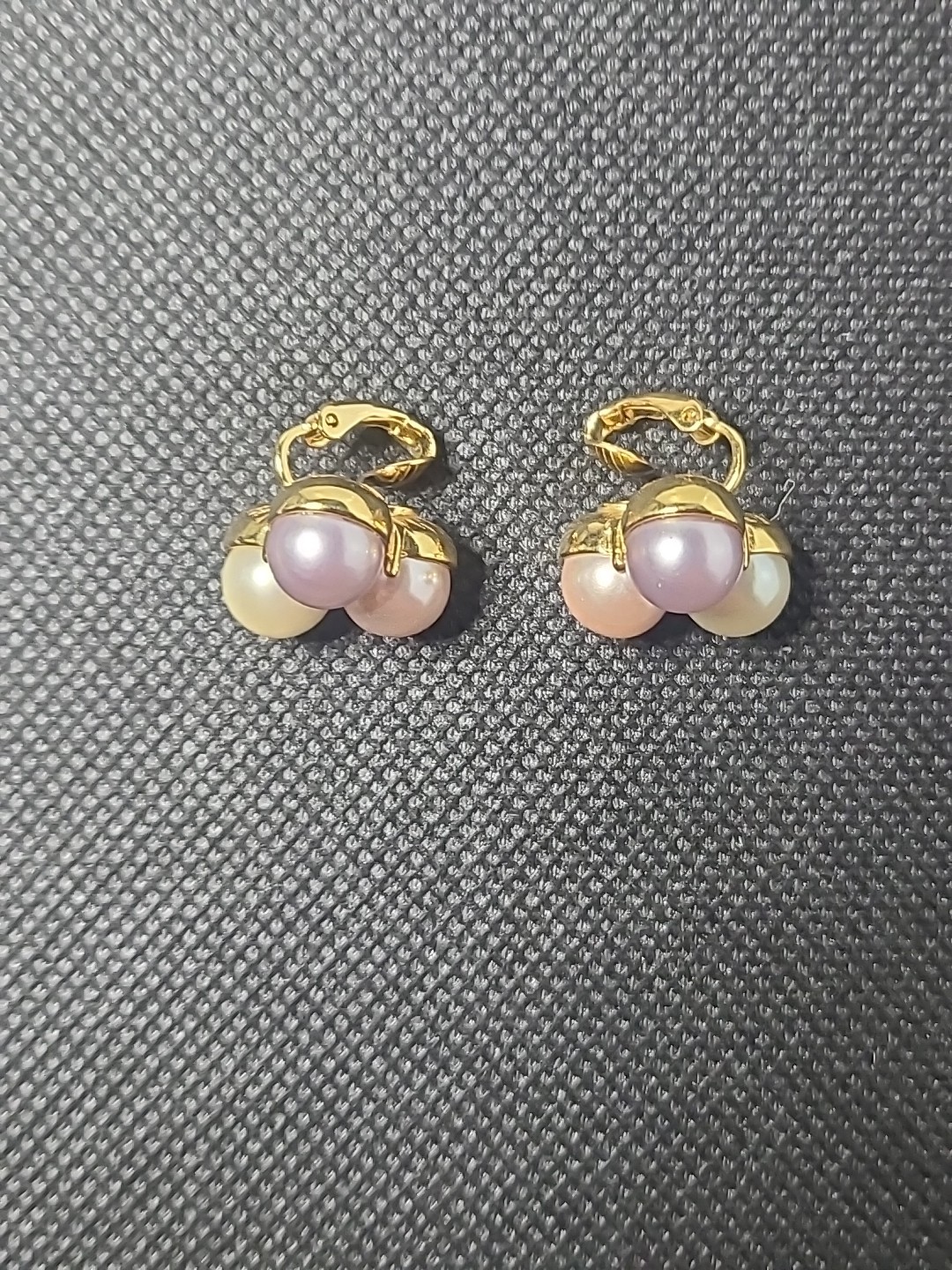 Vintage Signed Trifari 1/2 Inch Pink Purple White Pearl Gold-Tone Clip Earrings