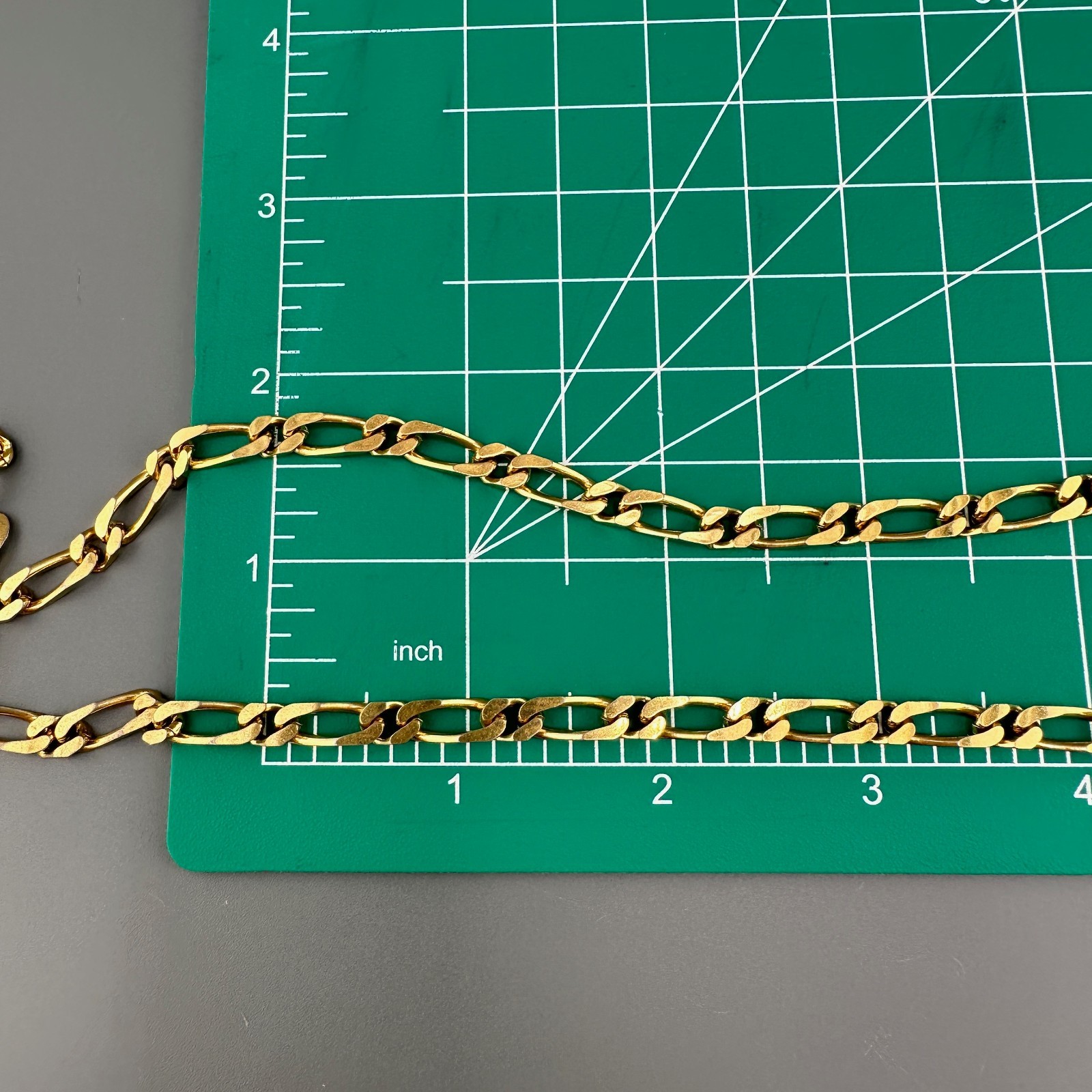 Vintage Figaro Chain Necklace Gold Tone 1990s 1/4″ Thick 29″ Long No Clasp