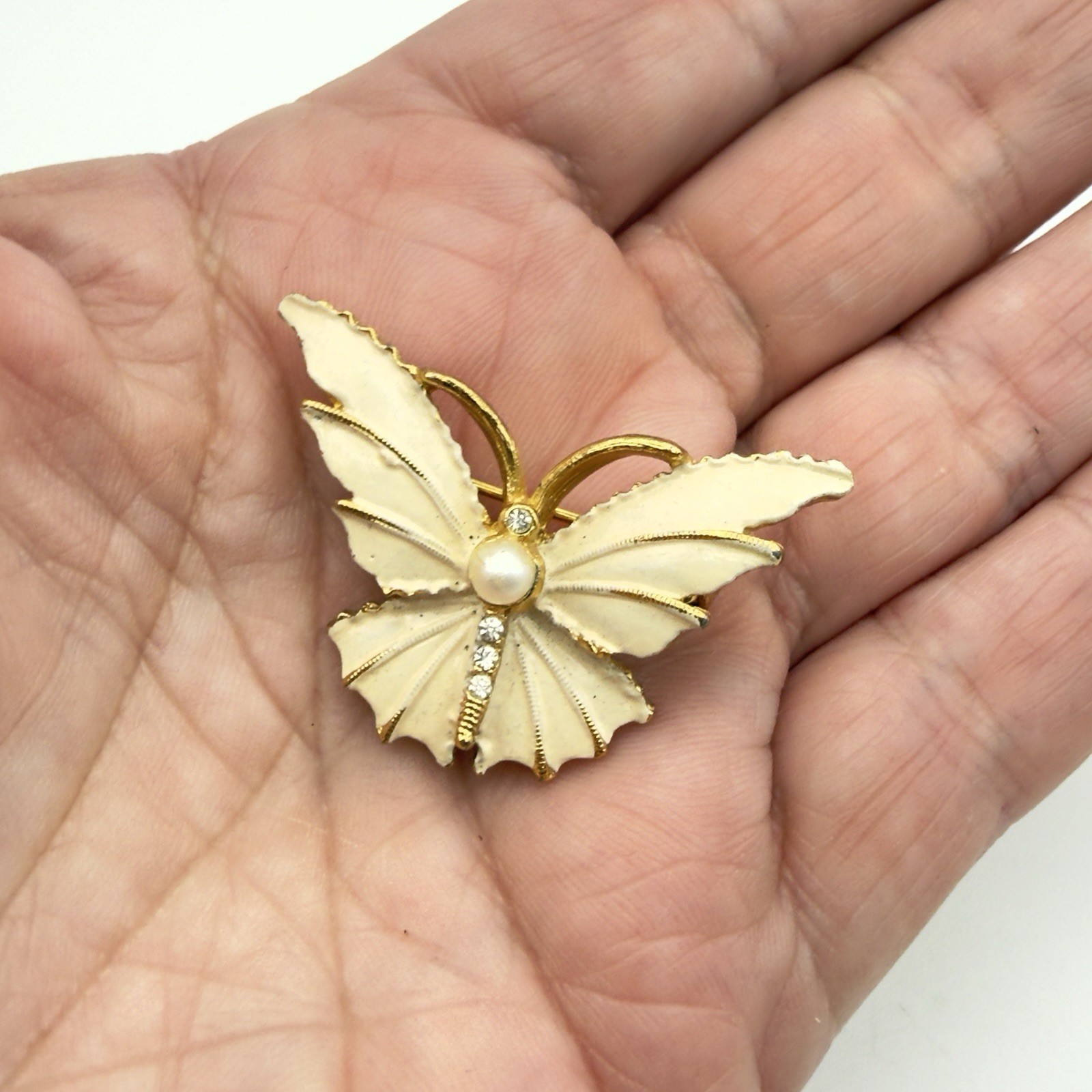 Vintage Butterfly Rhinestone Brooch Cream Enamel Faux Pearl Gold Tone