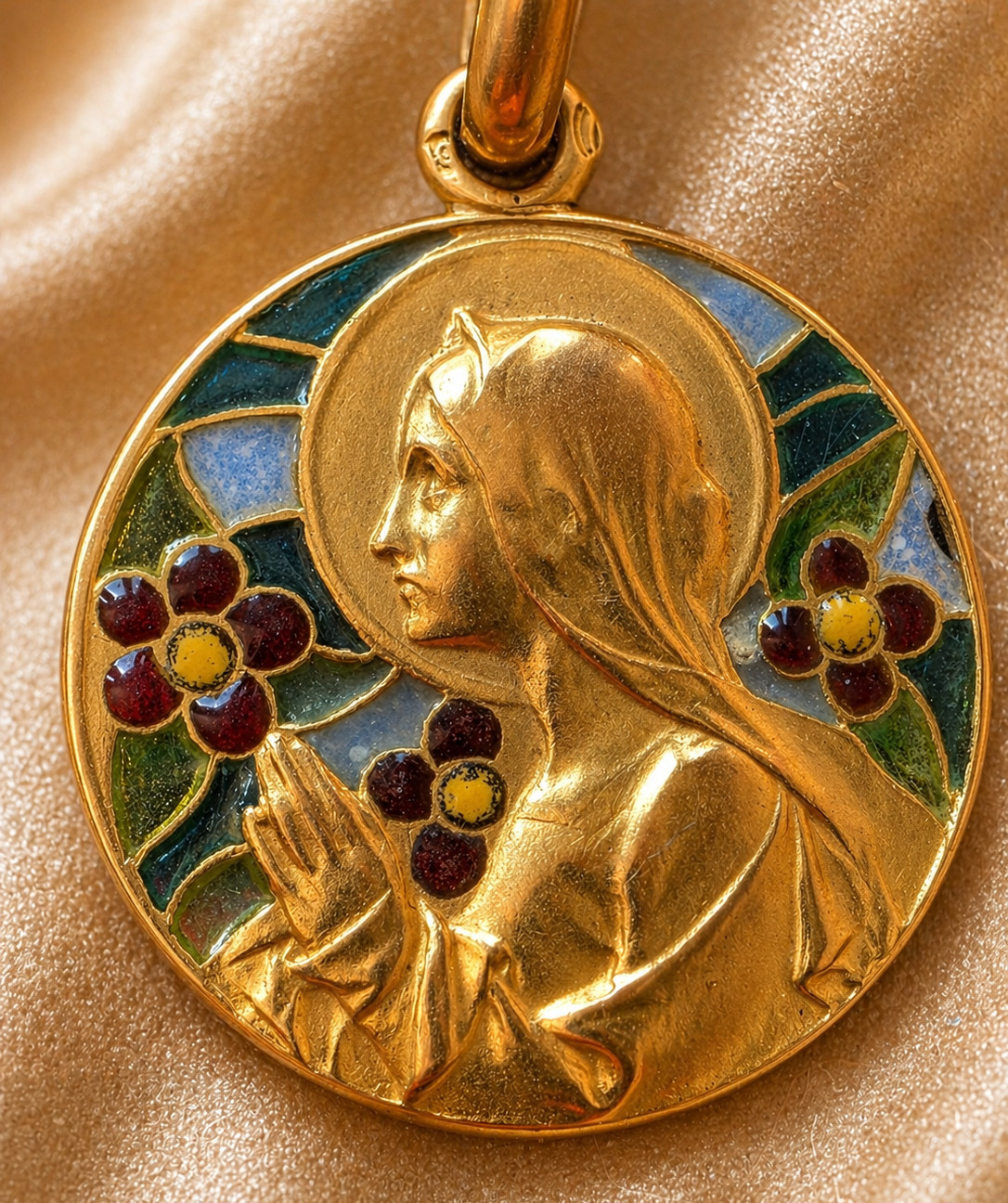 Virgin Mary Pendant 18K Gold Plique-à-Jour Enamel Religious Antique Art Nouveau