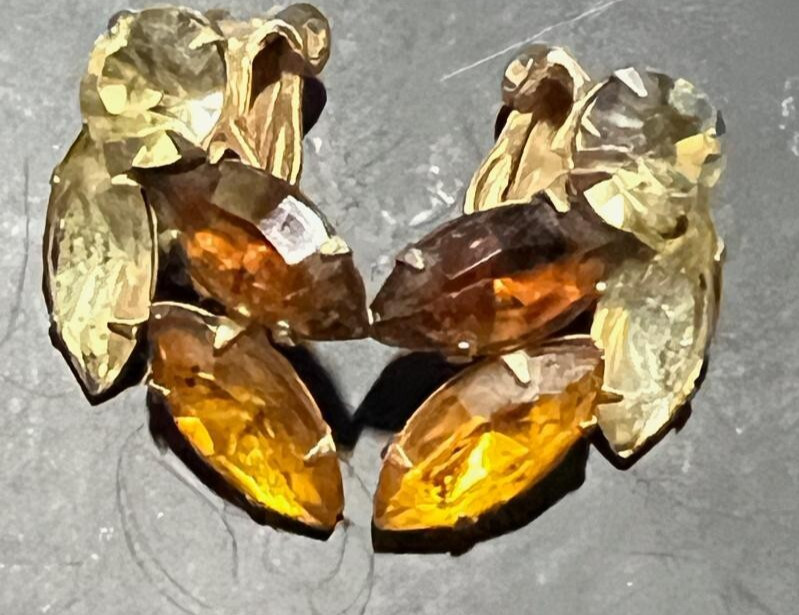 Vintage Signed Weiss Leaf Rhinestone Orange Fall Colors Clip On Earrings