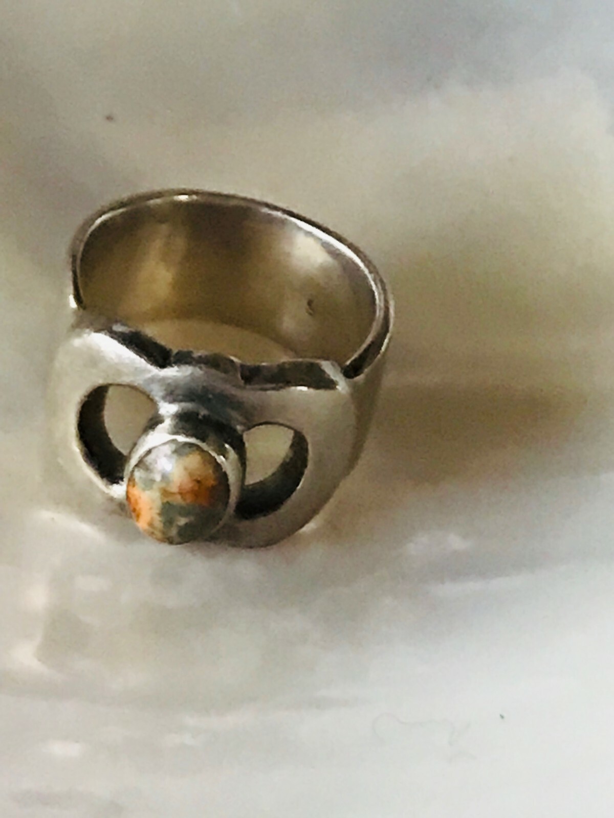 Old Pawn 925 Marked Wide Silver Band w Oval Earthtones Stone Ring Currently Size