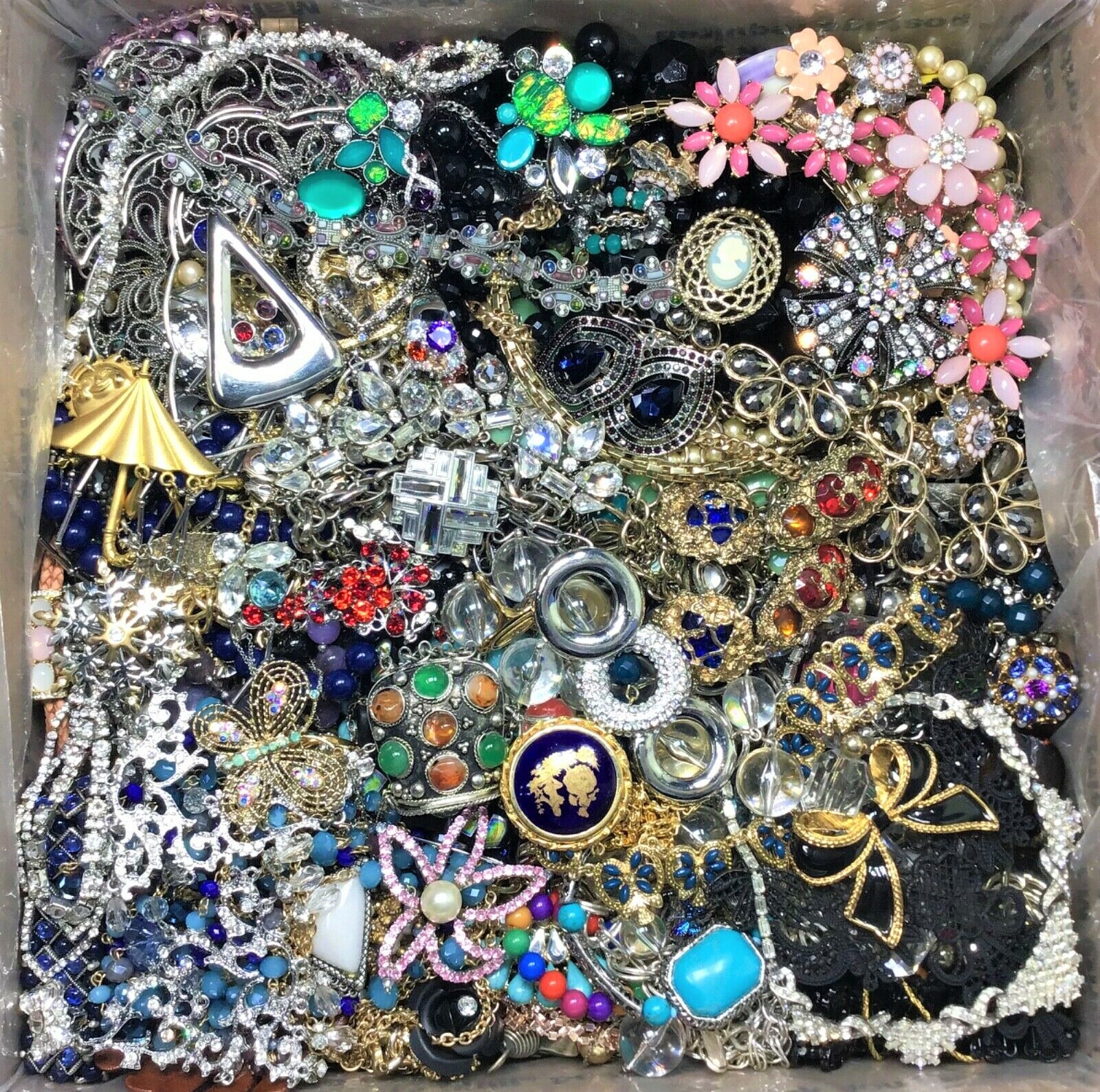 Jewelry Lot 7 Lbs Pounds Unsearched Junk & Wear Vintage & Mod Tangles Treasure