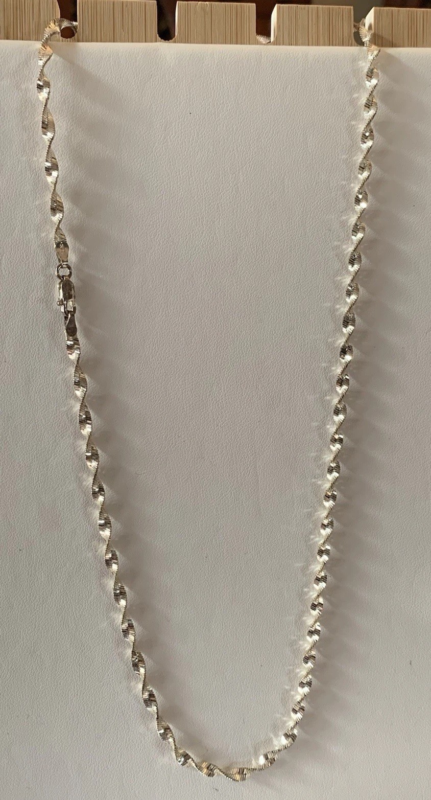 Vintage Sterling Silver 925 Twisted Herringbone Necklace Marked Italy 19 3/4”