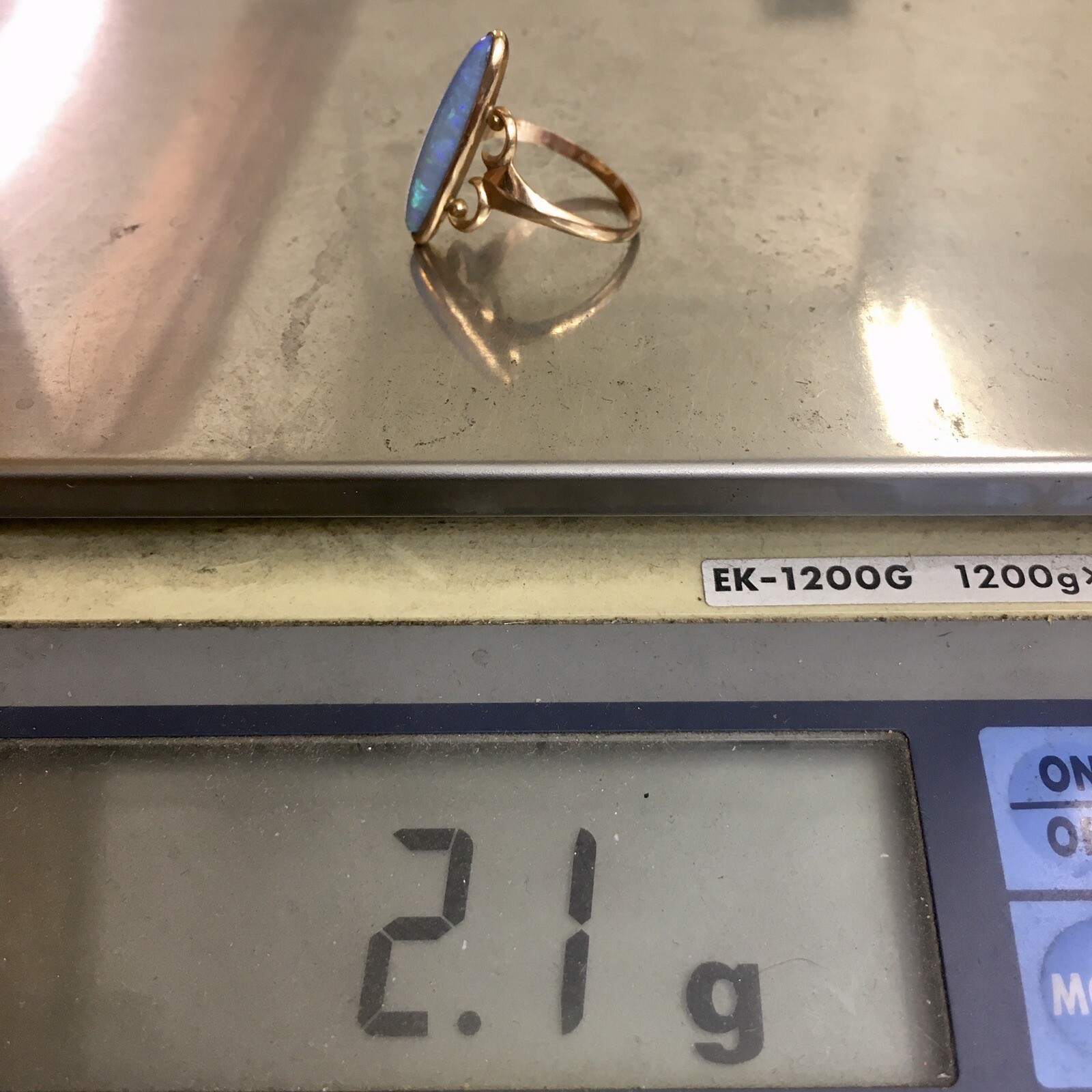 Antique American 10K Gold Victorian 1880s Natural Opal Ring Size 8