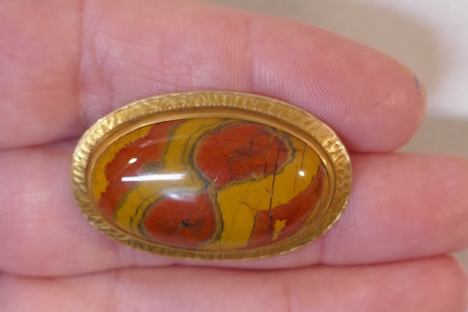 Circa 1920/30’s Hand Hammered 10kt Yellow Gold Bezel & Jasper Pin / Brooch