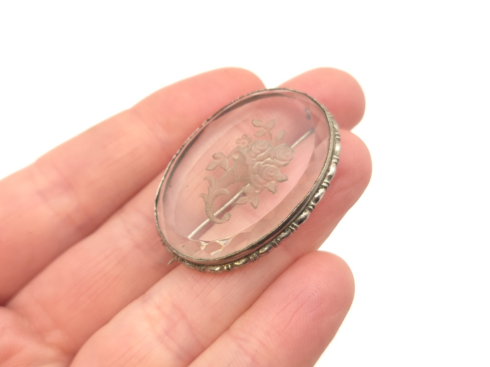Vintage Reverse Carved Intaglio Glass Rose Flower Bouquet Basket Brooch Pin