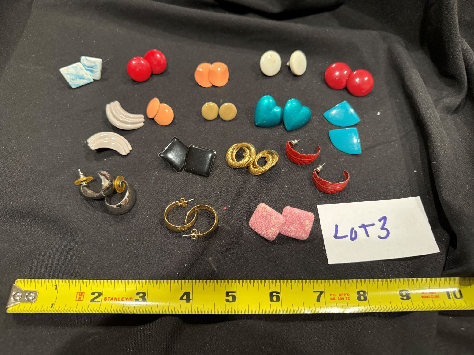 16 Pair Vintage 80’s Avon etc. Pierced Earrings .5 in – 1 in – Lot 3