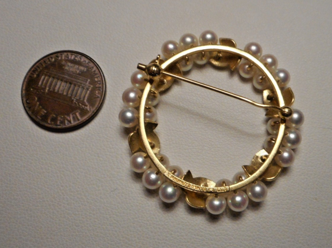 Early Signed K Mikimoto Tokyo 14K Gold Cultured Pearl Leafy Circle Brooch 10.4g