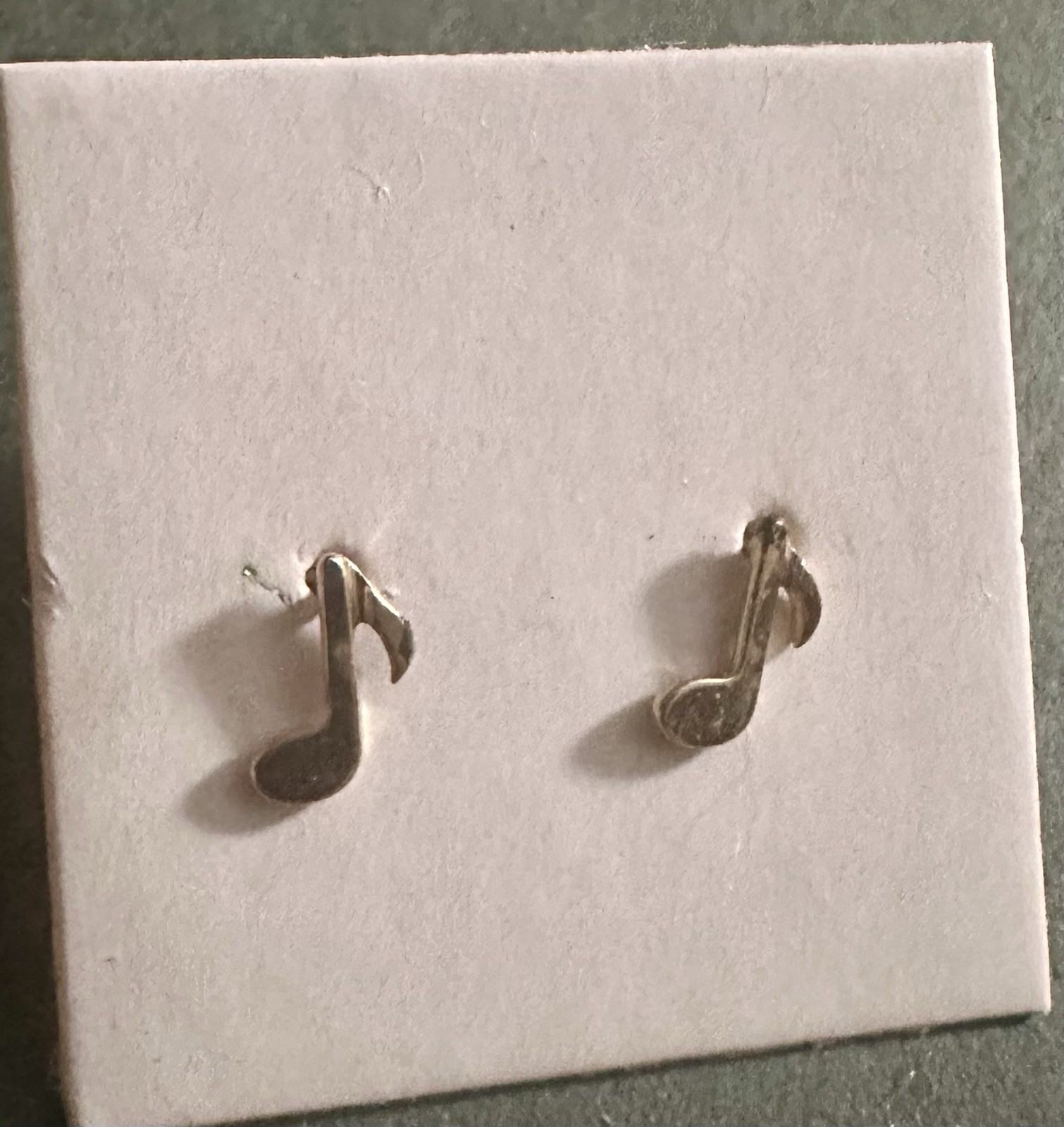 VINTAGE Avon TINY Gold Music Notes Musical Earrings NIB Studs