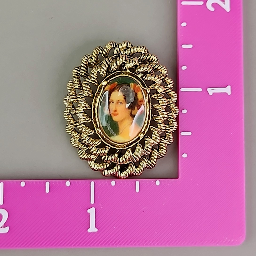 Vintage Cameo Brooch Pendant Lady Portrait Oval Gold Tone Textured Domed 1.5″