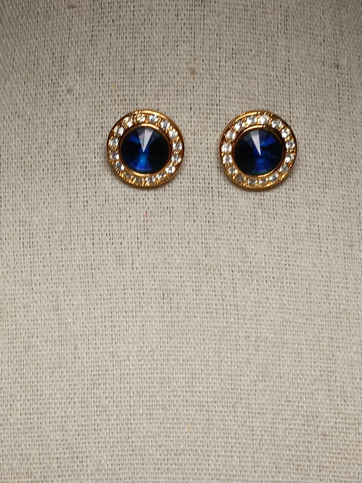 Roman Signed Earrings Violet Blue Rivoli Clear Crystal Gold Tone Round Pierced