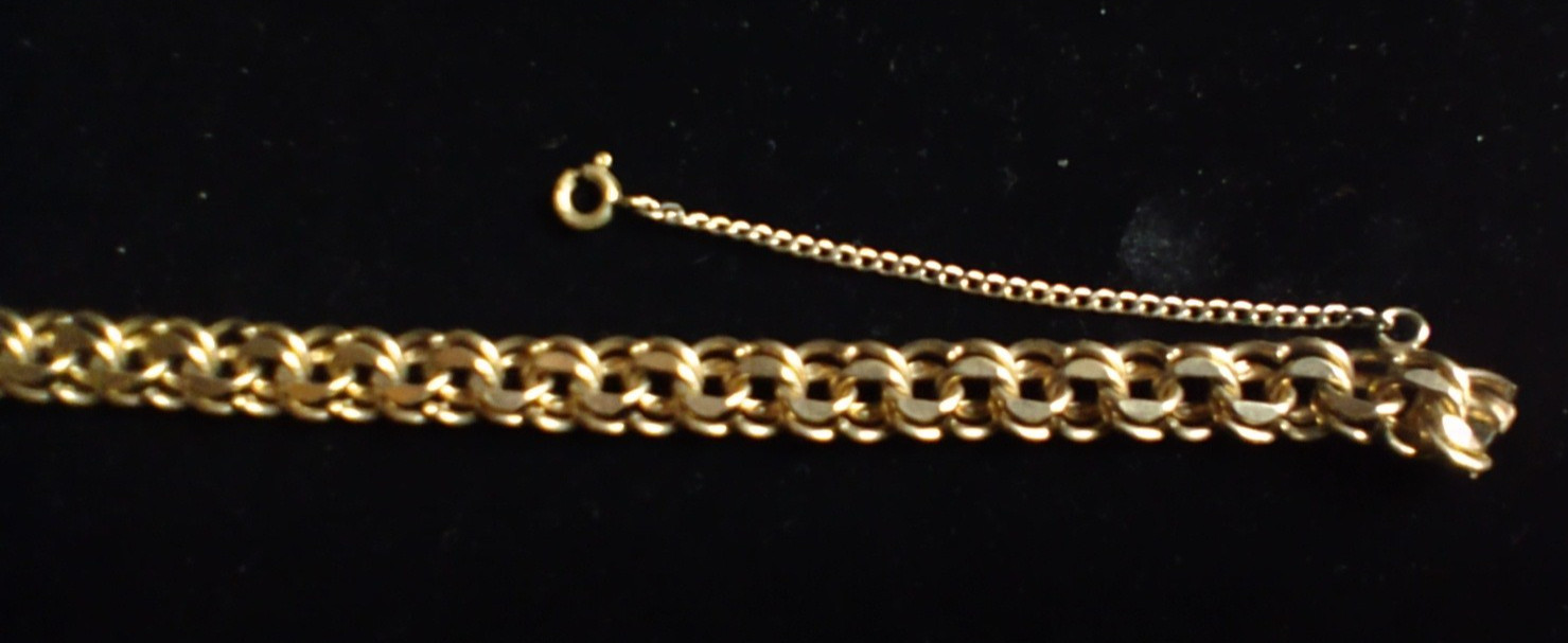 Vtg 12K GF Heavy Double Link Bracelet Safety Chain Locking Clasp 7.5″ 12.8g