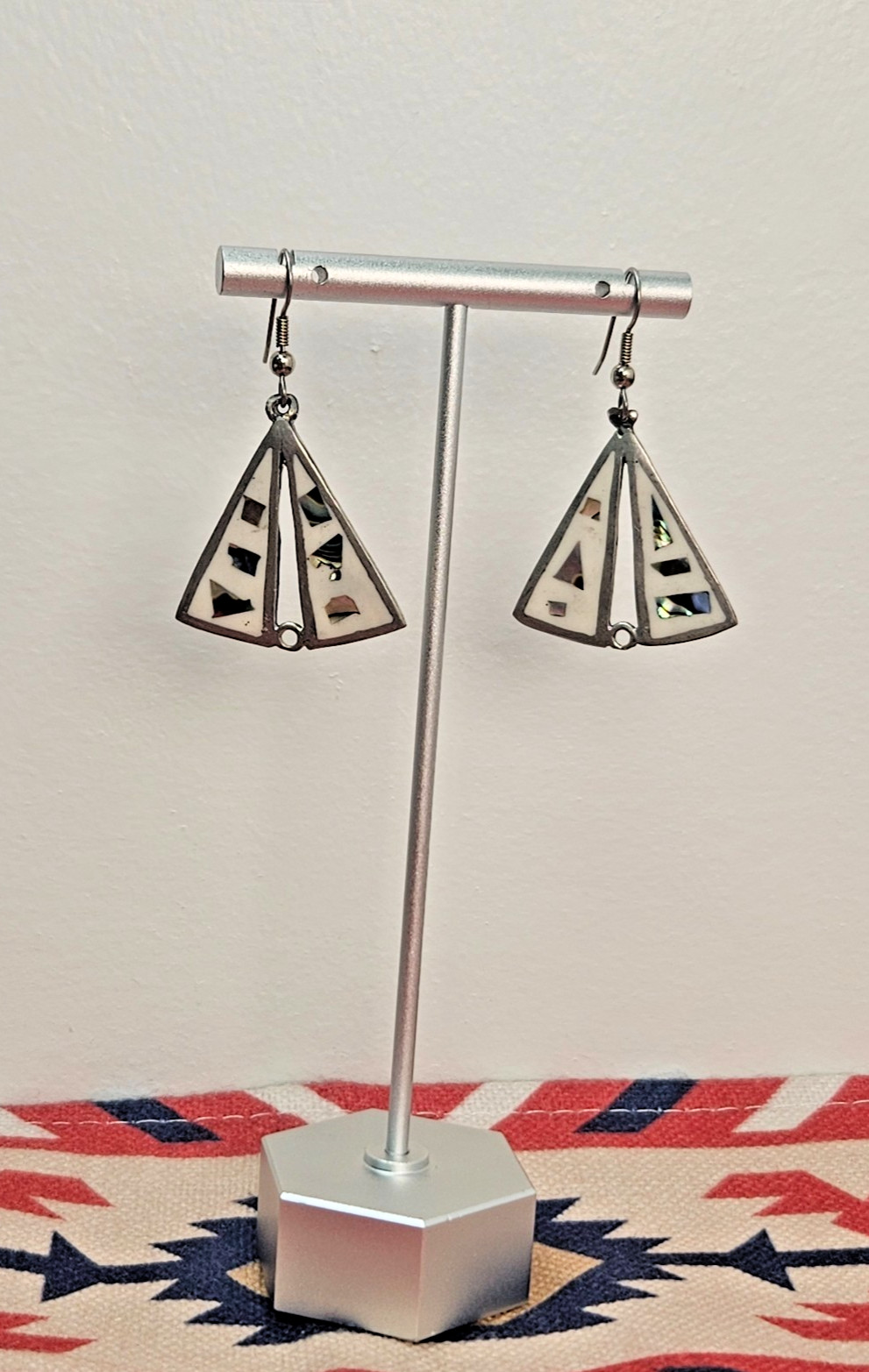 Vintage ALIA Mexico Abalone Inlay on White Enamel Alpaca Silver Dangle Earrings