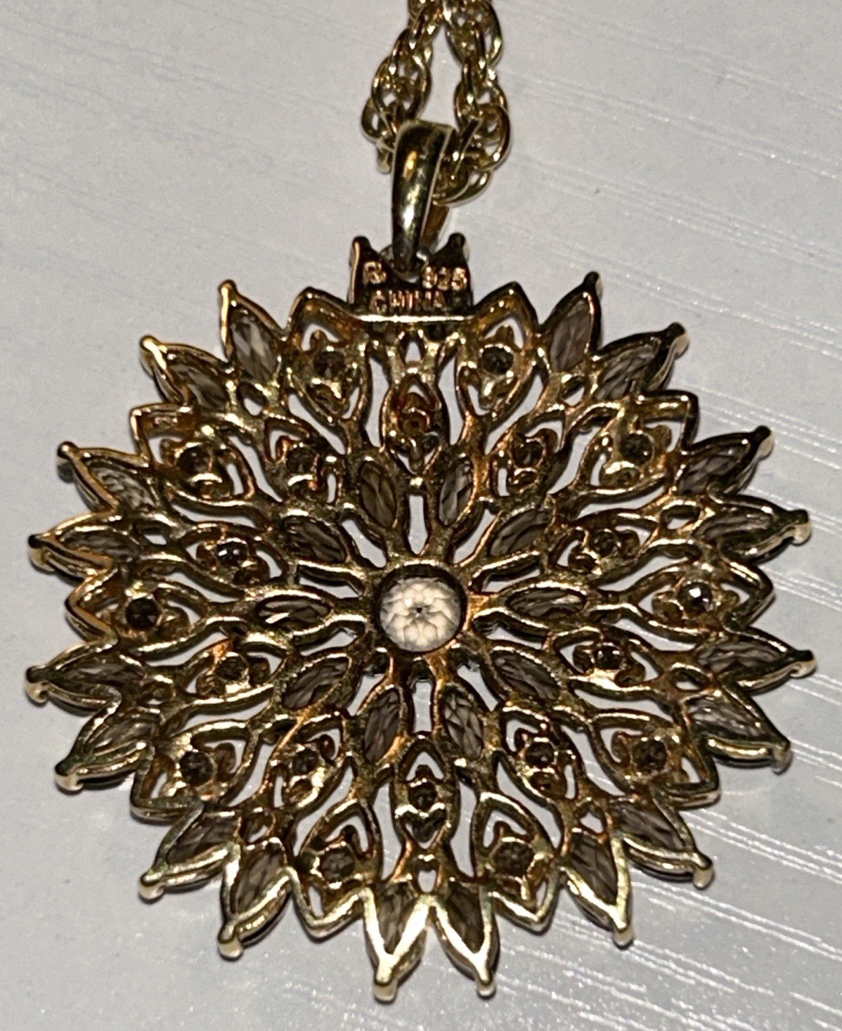 Ross Simons 925 Vermeil Golden Amber Glass Sunburst Pendant Necklace 18” Vintage