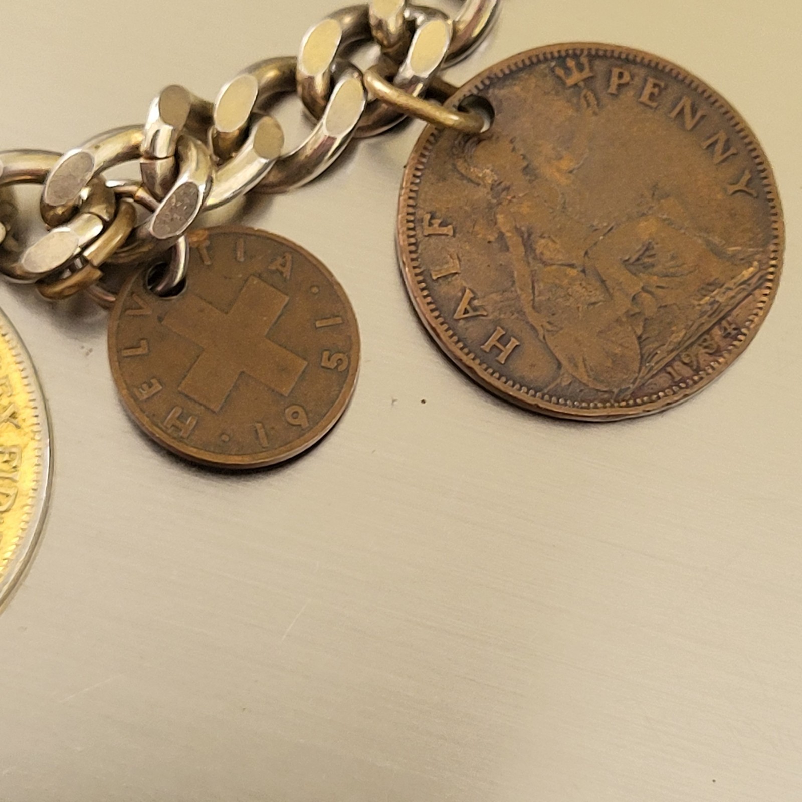 VTG 8 Foreign Coins Tokens of the World Charm Bracelet Silver Tone 1930s-1950s