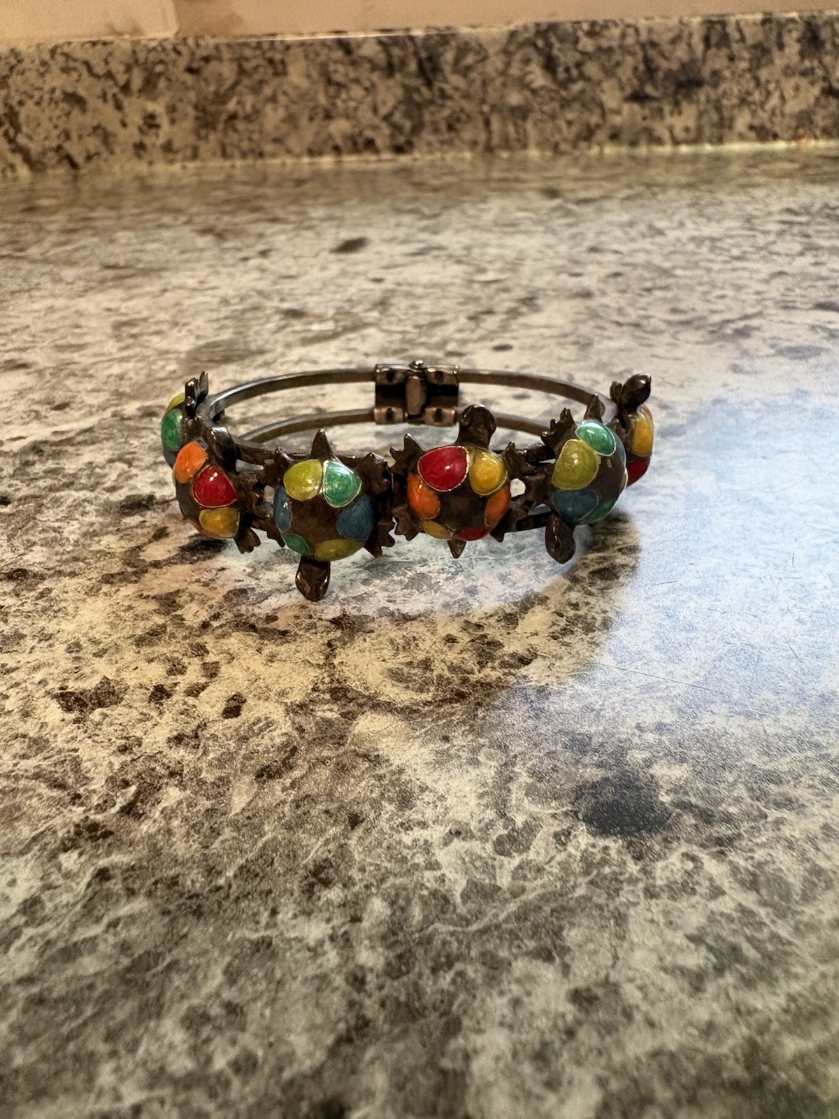 Vintage Turtle Bracelet Silver Tone Metal Green Enamel Floating Enamel Turtles