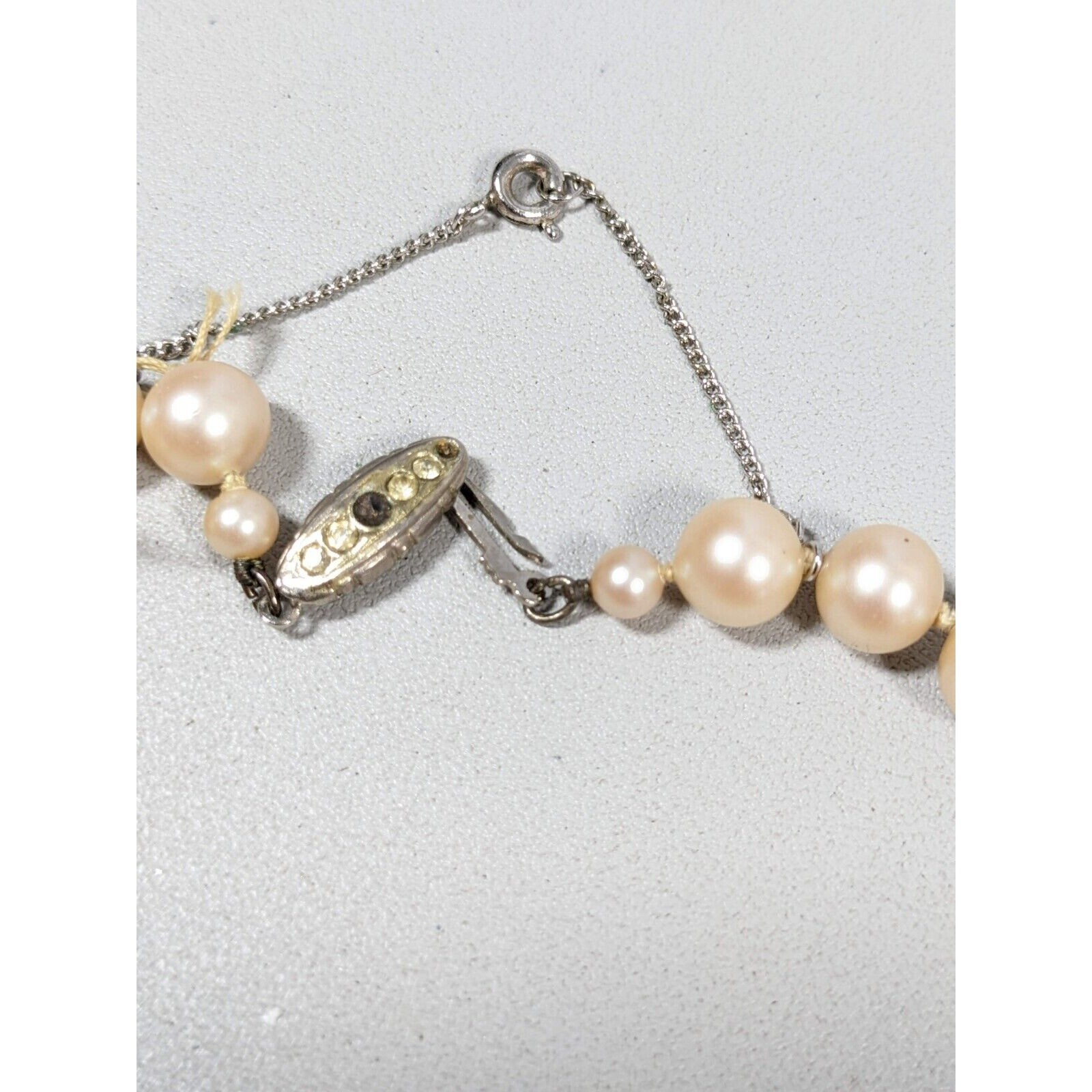 Vintage Ivory Color Glass Faux Pearl Silver Tone Safety Chain Necklace 22 inches