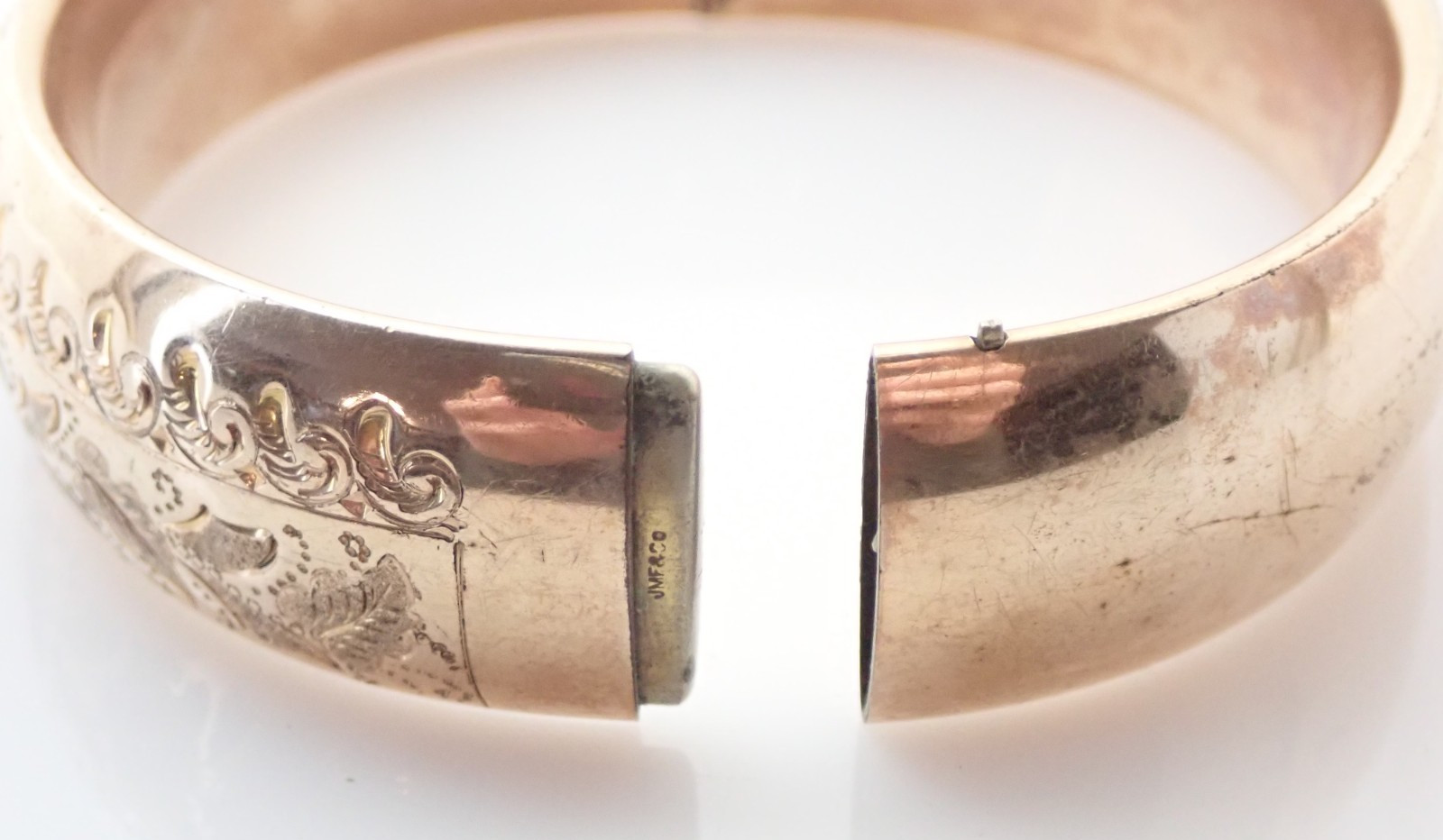 Antique Victorian Signed JMF Co Gold Filled Estate 3/4″ Bangle Bracelet 40 grams