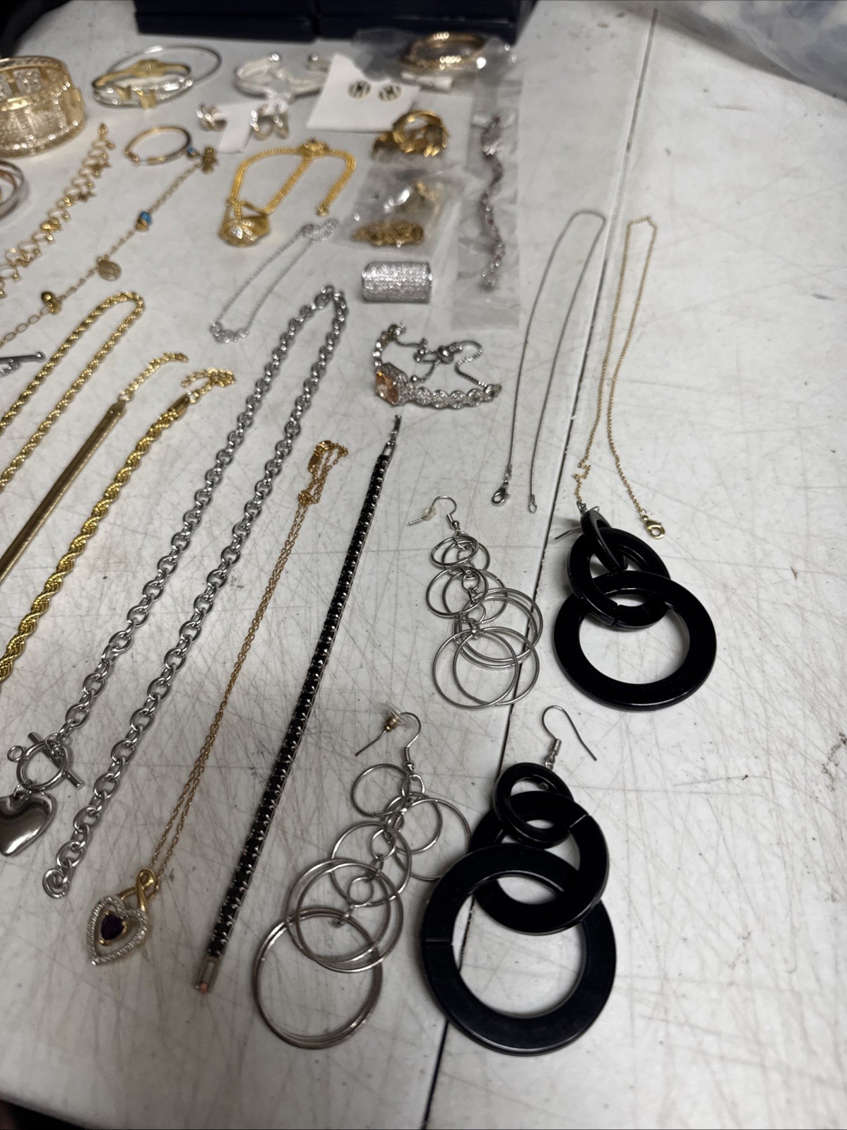Lot Of Mix Vintage JEWERLY #5