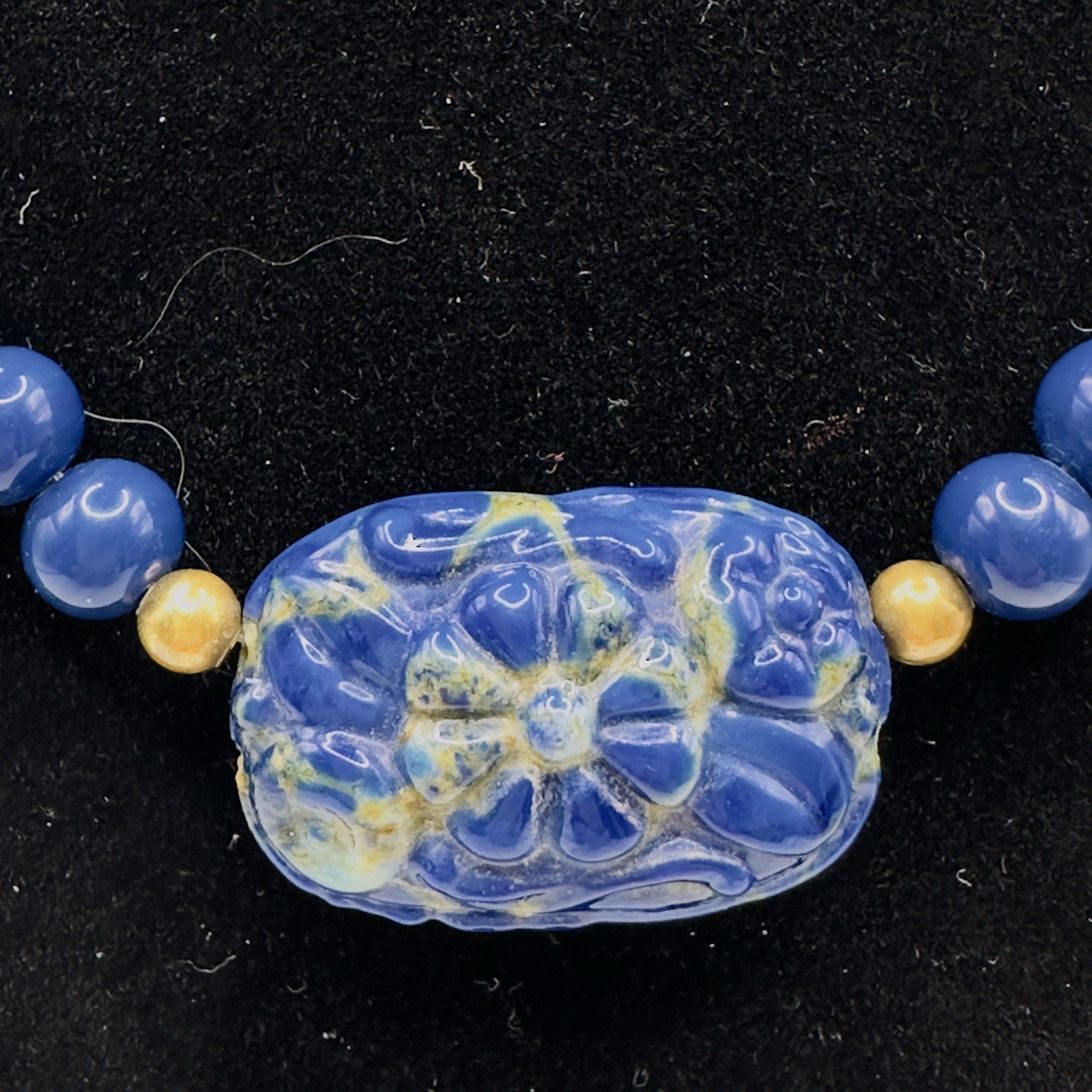 Artisan Blue Beaded Necklace Carved Floral Center Brass Hook Clasp 18″ Handmade