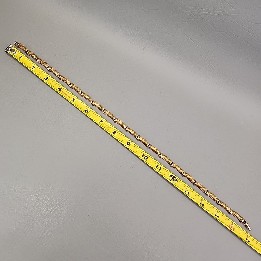 Vintage Avon Necklace Choker Pebbled Gold Tone Links 16.5″