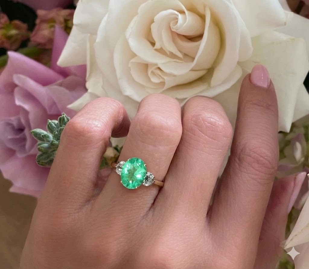 14k Two-tone Gold Engagement Ring 3.57ct.Natural Colombian Emerald Oval GIA CERT