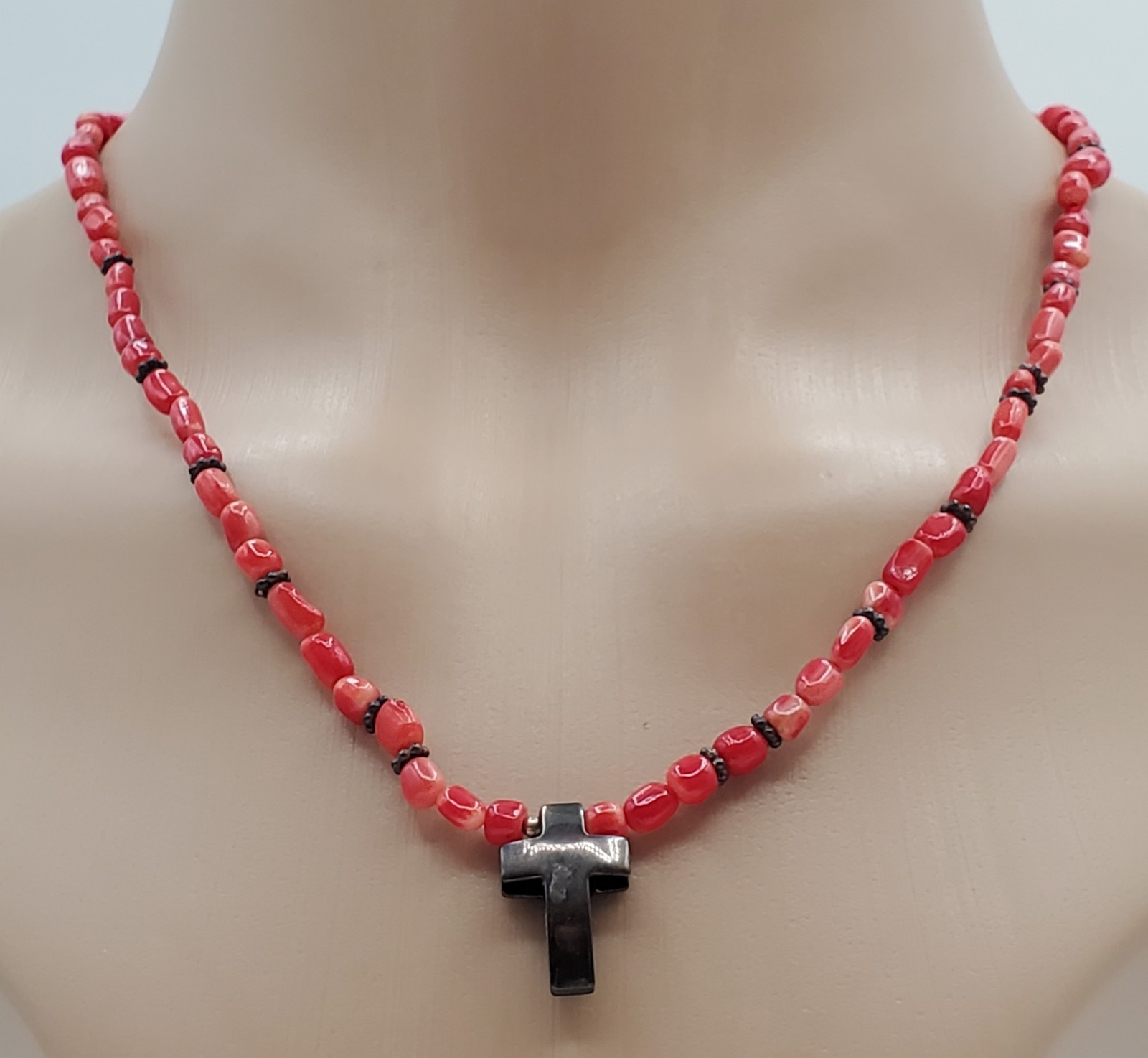 VTG 925 Red Coral Bead 17in Necklace Sterling Silver 15gtw Puffed Open Cross