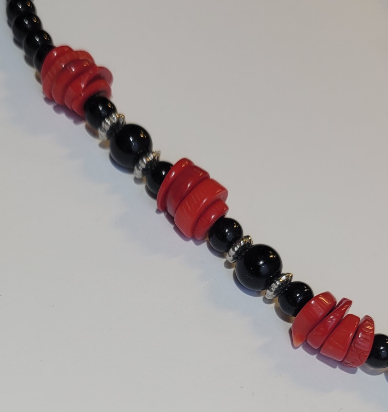 Allegro Black Beads Faux Red Coral 17in Necklace With Matching Earrings Vintage