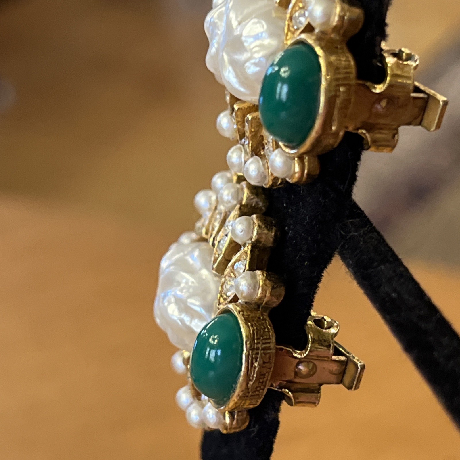 Vintage Faux Mabe & Many Pearls Green Glass Gripoix Cabochon Clip On Earrings