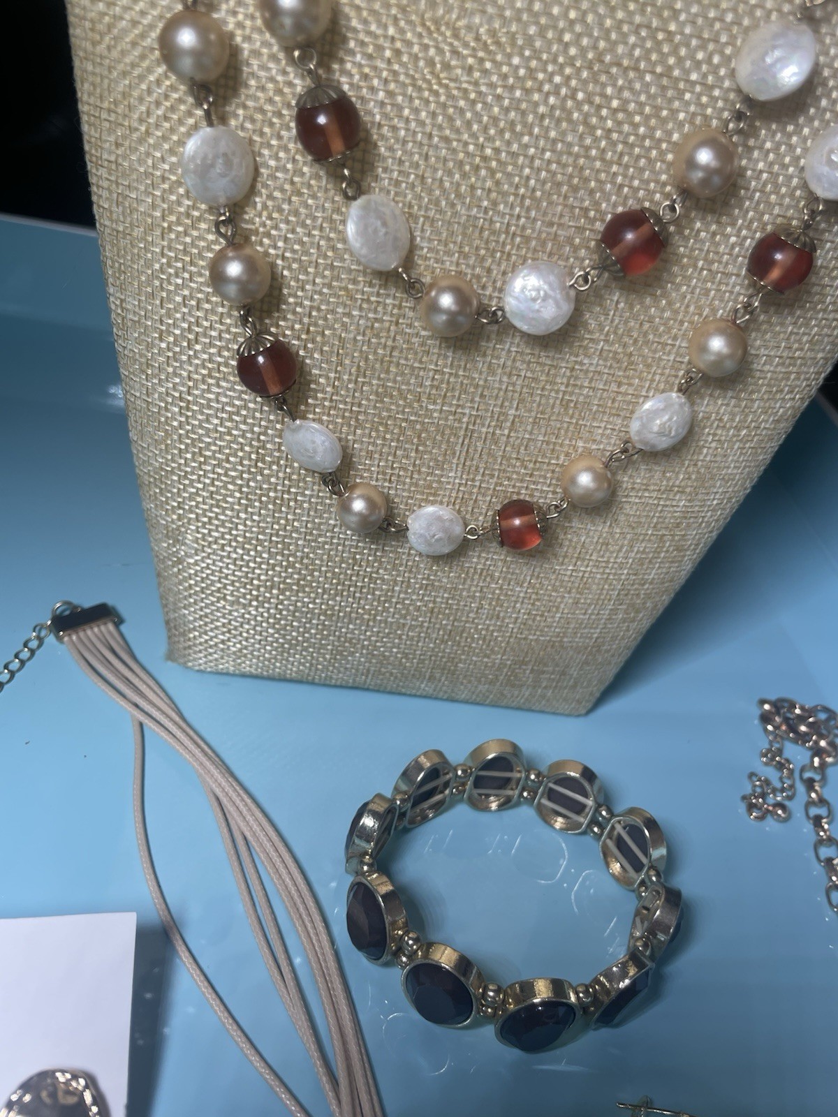 Vintage Gold Tone Fashion Jewelry Lot Necklace Bracelet Hoop Earrings Pendant