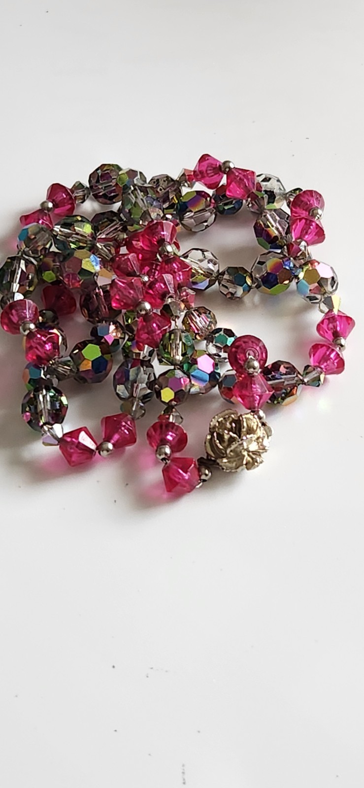 Vintage AB Pink Gunmetal Faceted 26″ Silvertone Glass And Acrylic Necklace