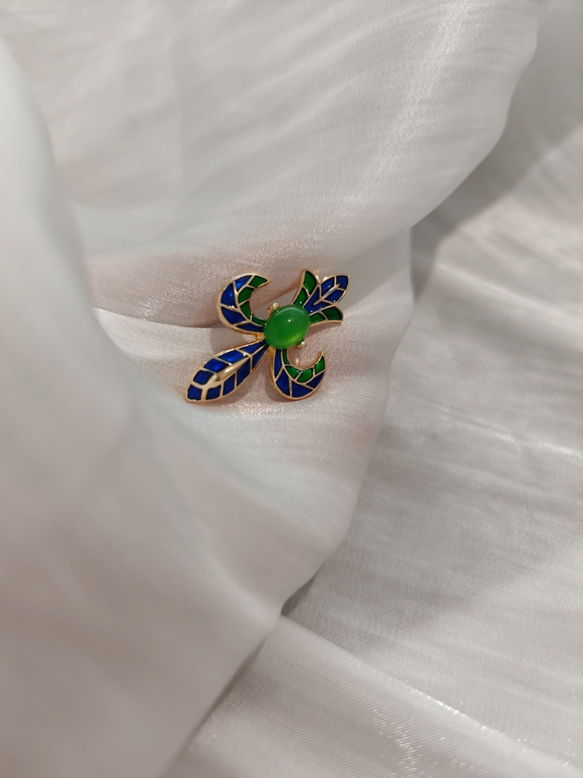 Vintage Trifari Fleur-de-lis Brooch Cloisonne Enamel Green Cabochon Jewelry Pin